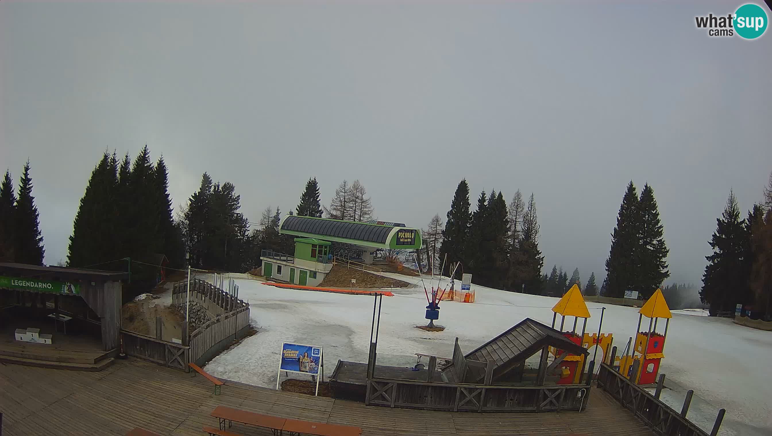 Cámara web Počivalo – Alpska Perla | Vista en vivo desde la estación de esquí Cerkno