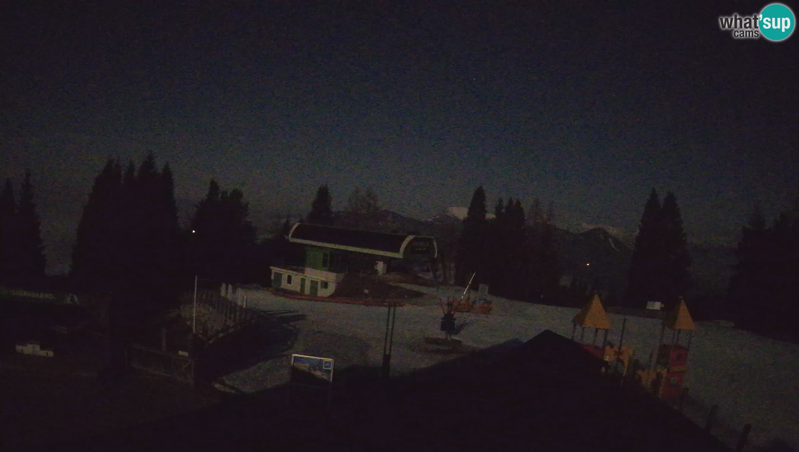 Webcam Počivalo – Alpska Perla | Vista live dalla stazione sciistica di Cerkno