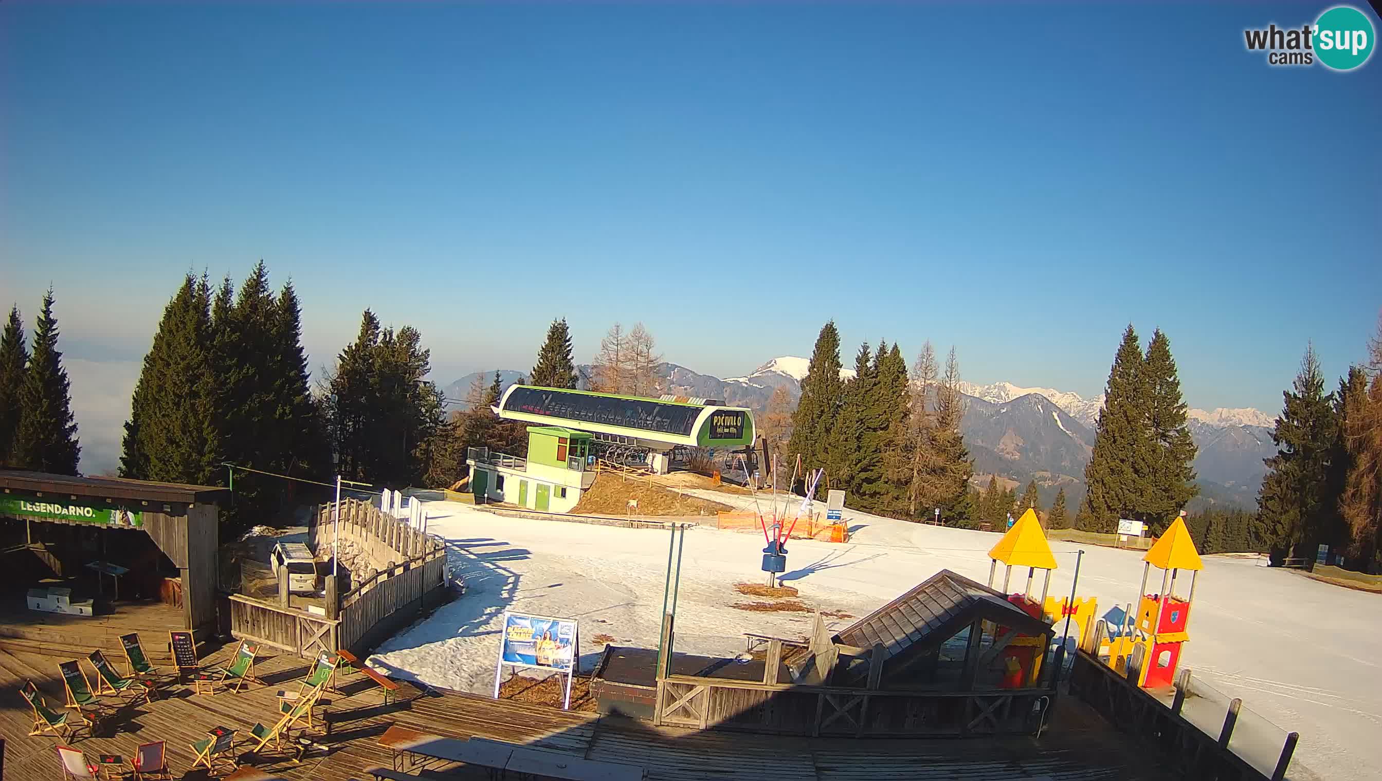 Webcam de la station de ski des Alpes slovènes à Cerkno Počivalo