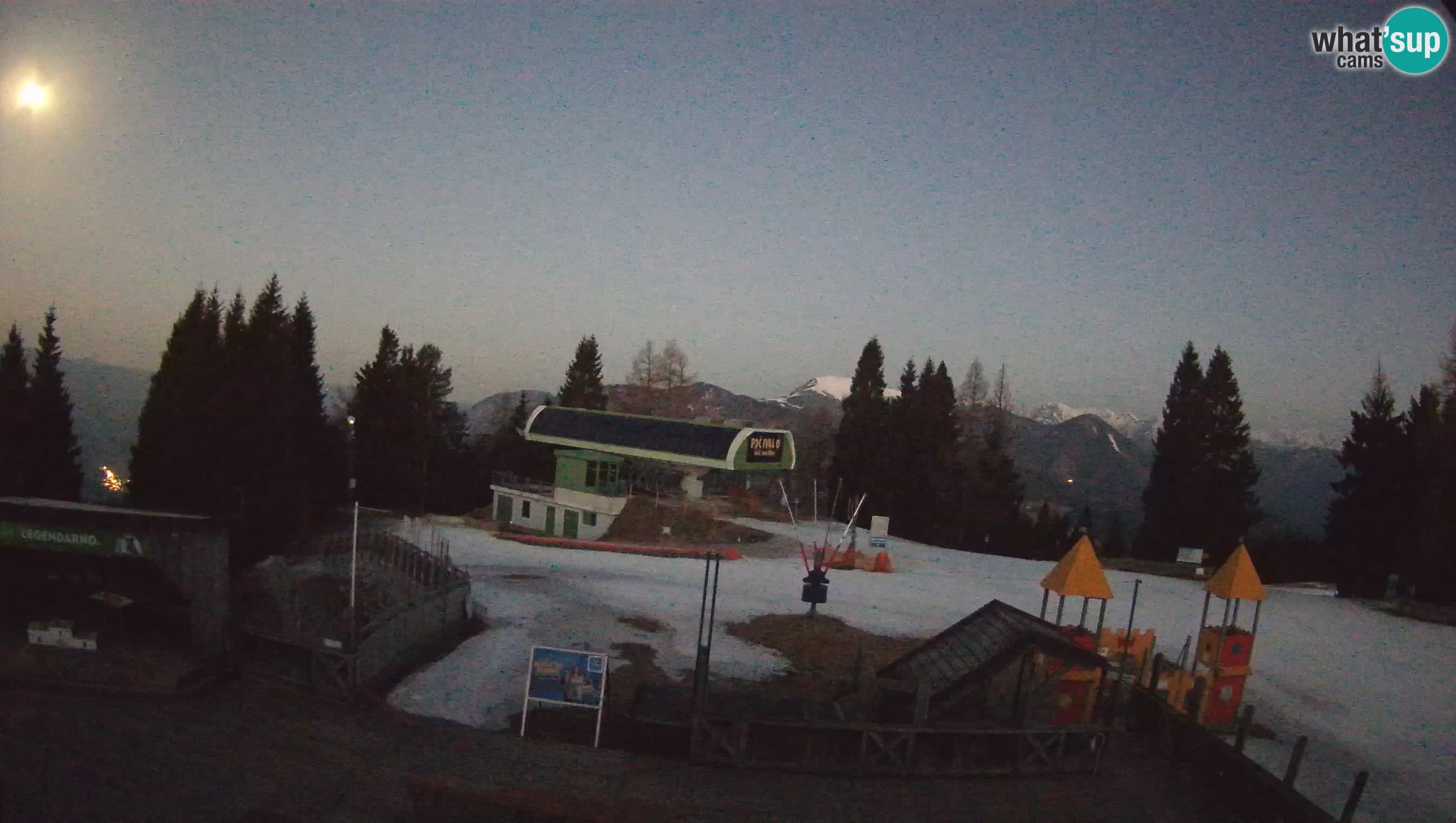 Web kamera Počivalo – Alpska Perla | Pogled uživo sa skijališta Cerkno