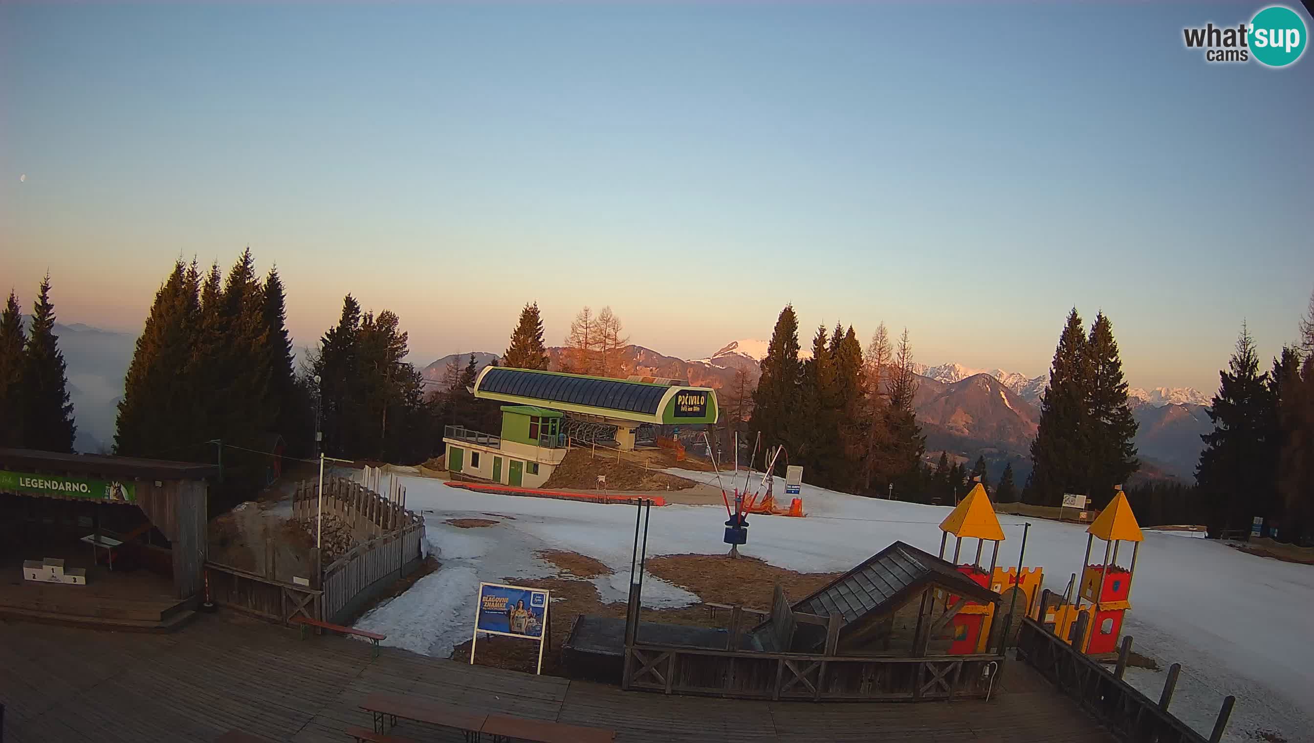Cámara web Počivalo – Alpska Perla | Vista en vivo desde la estación de esquí Cerkno