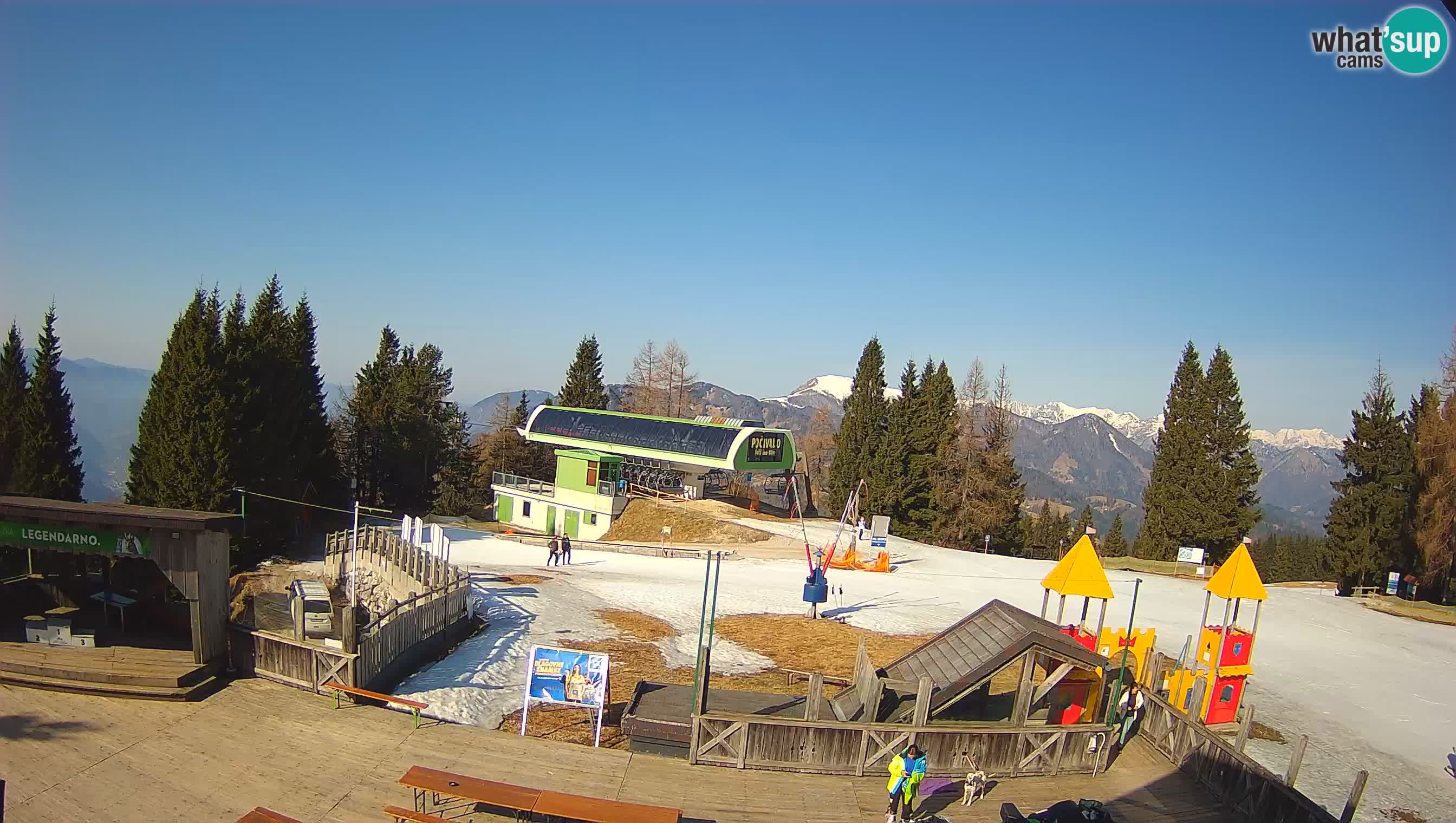 Webcam de la station de ski des Alpes slovènes à Cerkno Počivalo