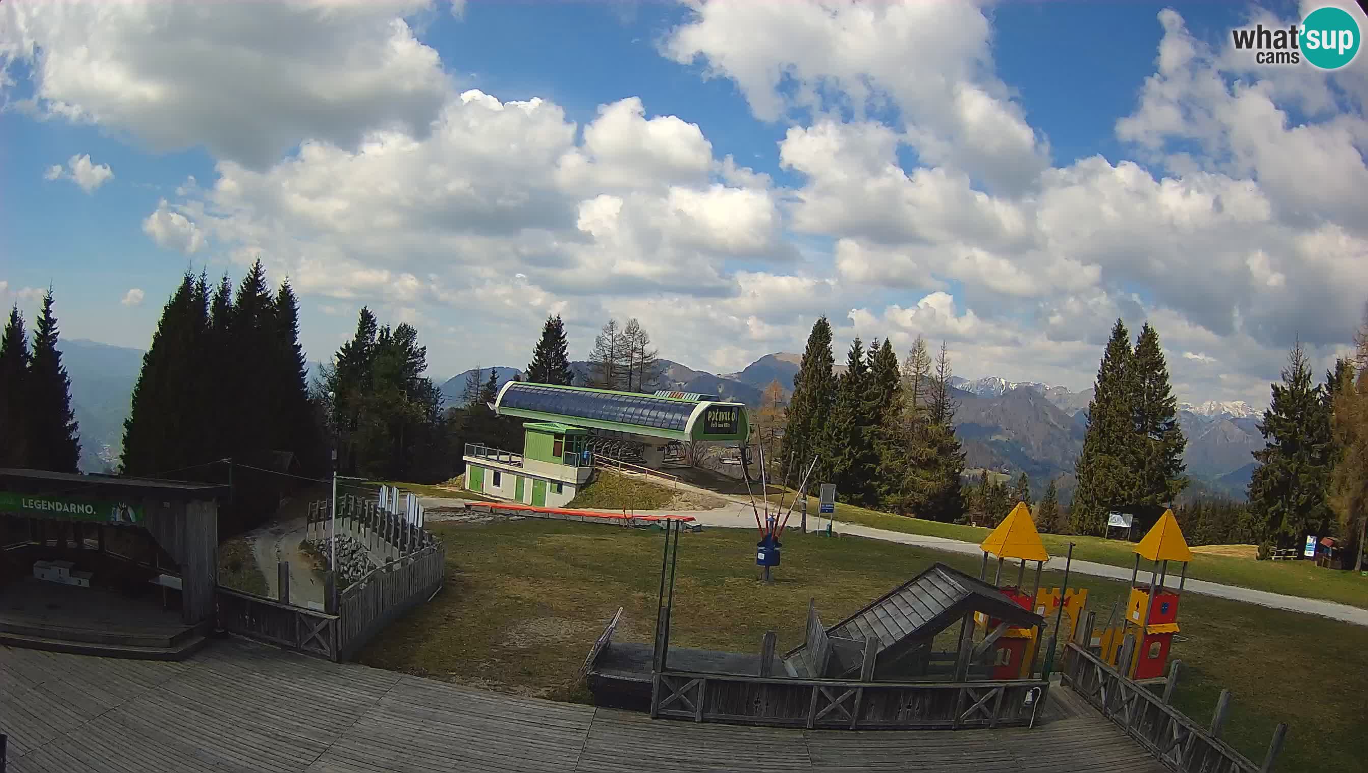 Webcam Počivalo – Alpska Perla | Vista live dalla stazione sciistica di Cerkno