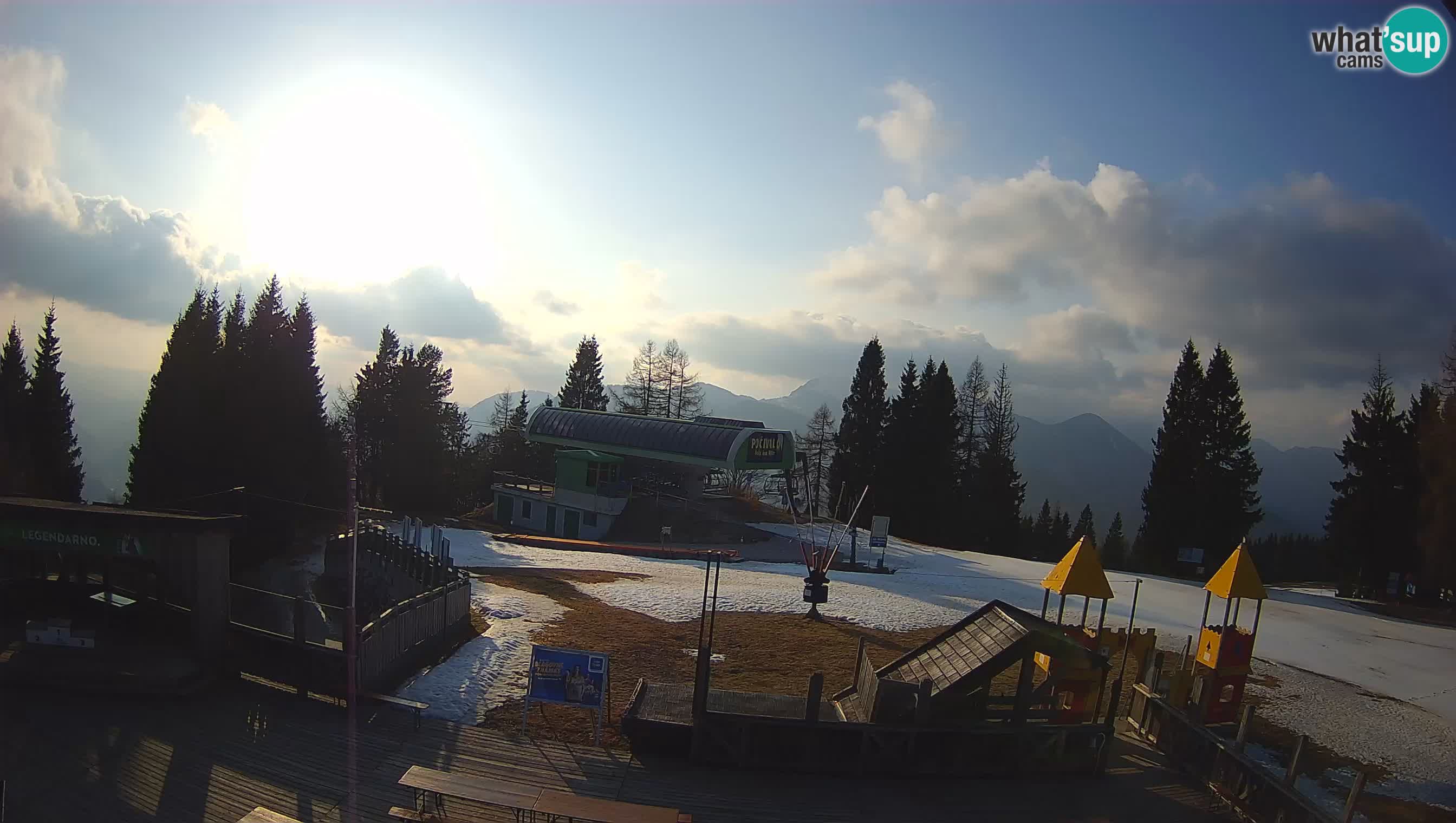 Webcam Počivalo – Alpska Perla | Live View from Cerkno Ski Resort