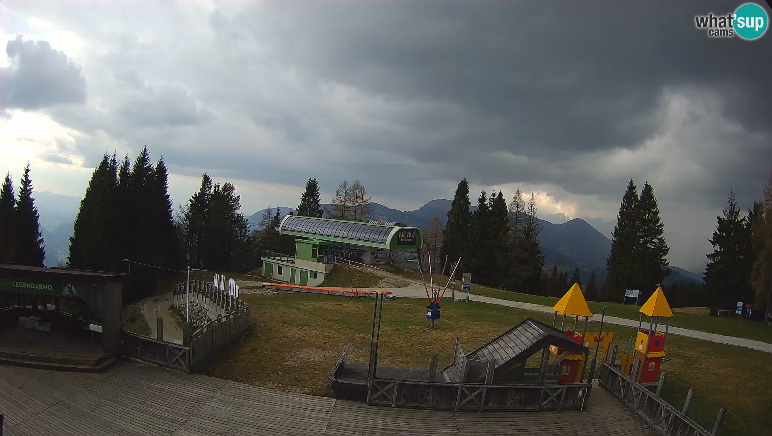 Web kamera Počivalo – Alpska Perla | Pogled uživo sa skijališta Cerkno