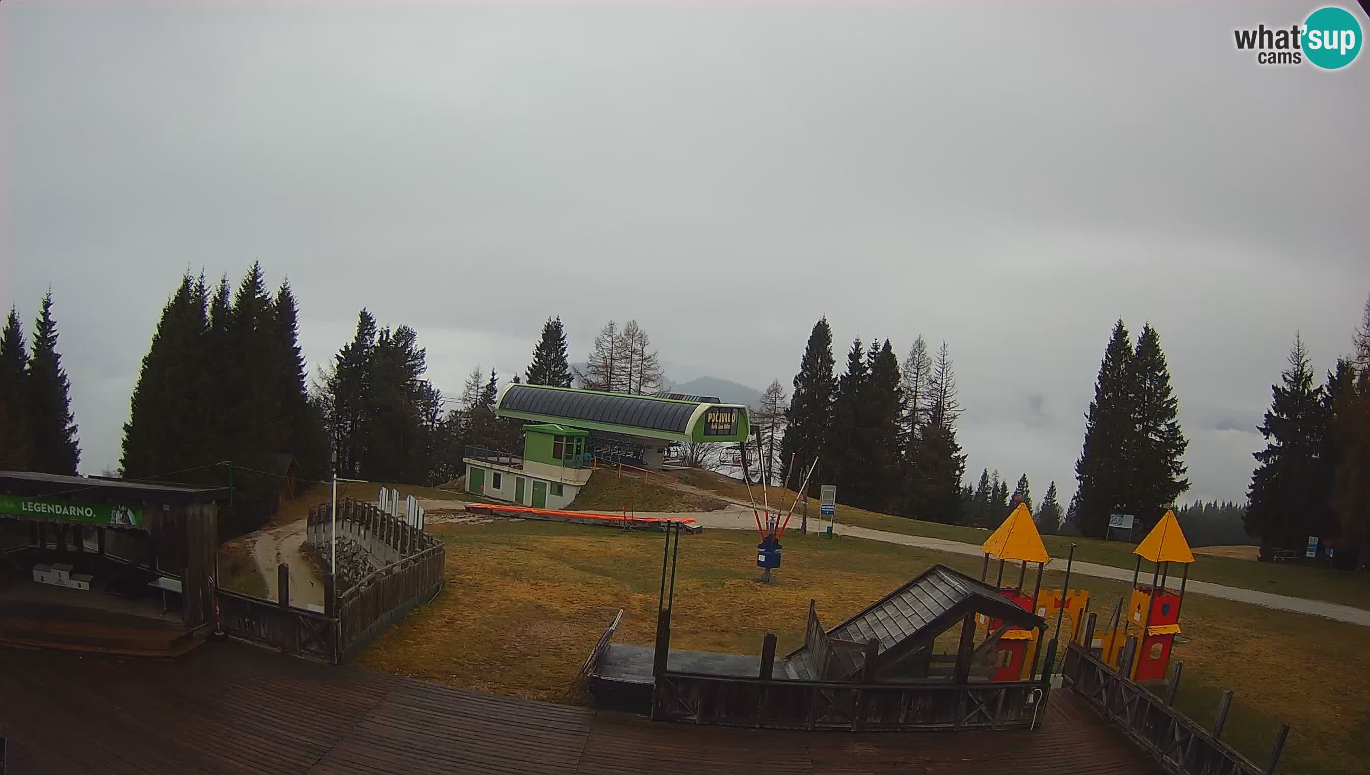 Webcam de la station de ski des Alpes slovènes à Cerkno Počivalo