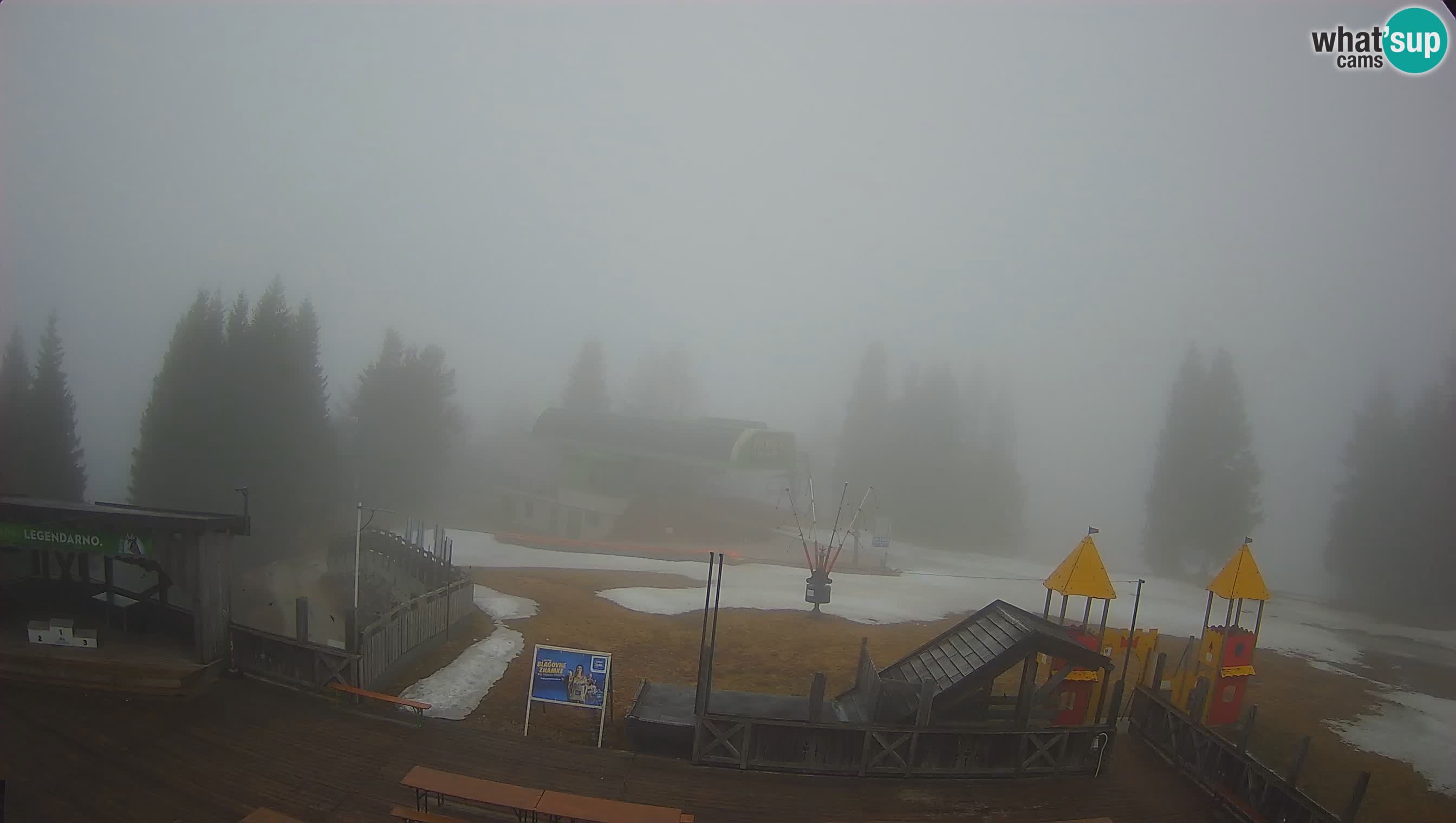 Spletna kamera Počivalo – Alpska Perla | Pogled v živo iz smučišča Cerkno