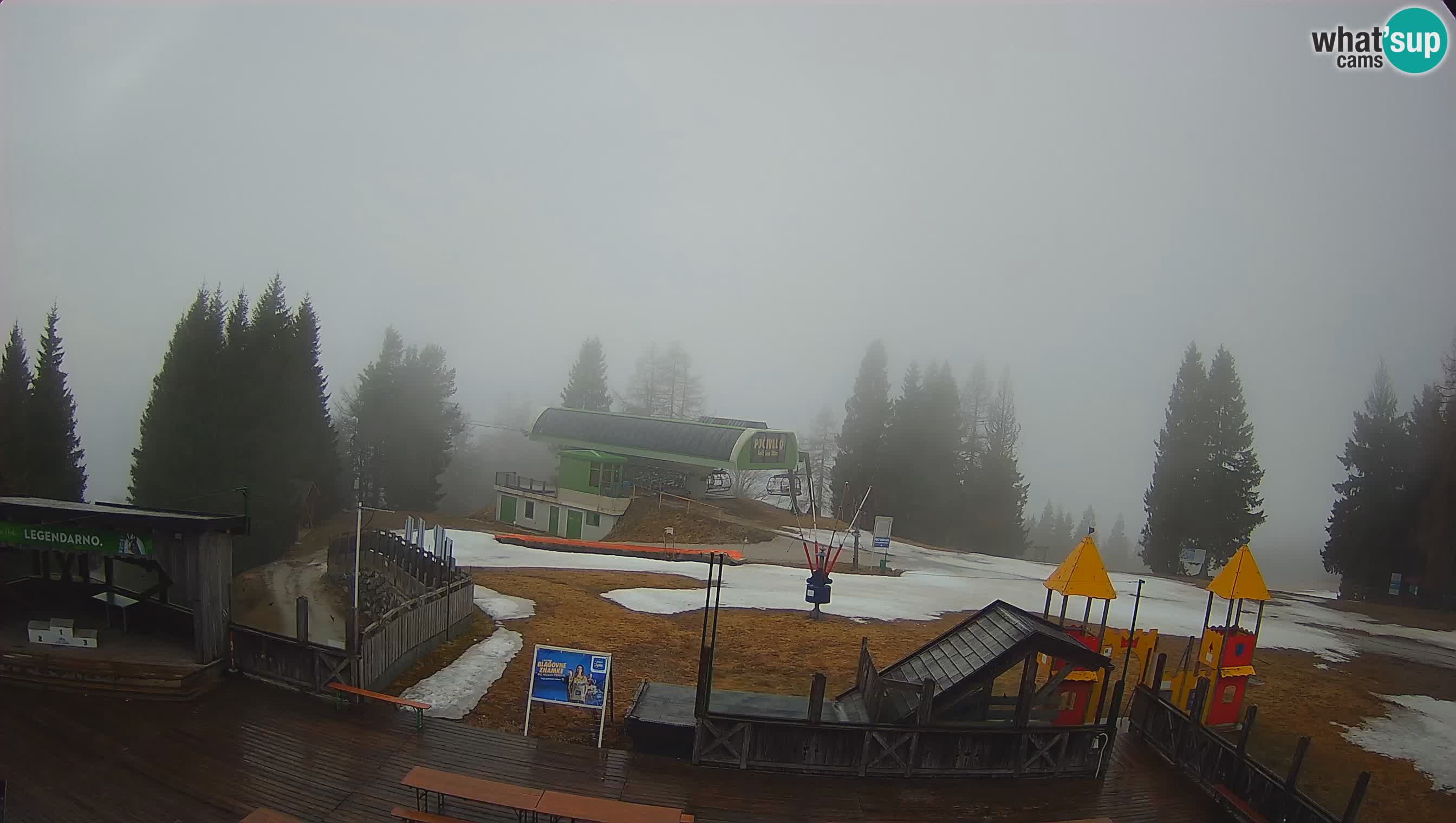 Spletna kamera Počivalo – Alpska Perla | Pogled v živo iz smučišča Cerkno