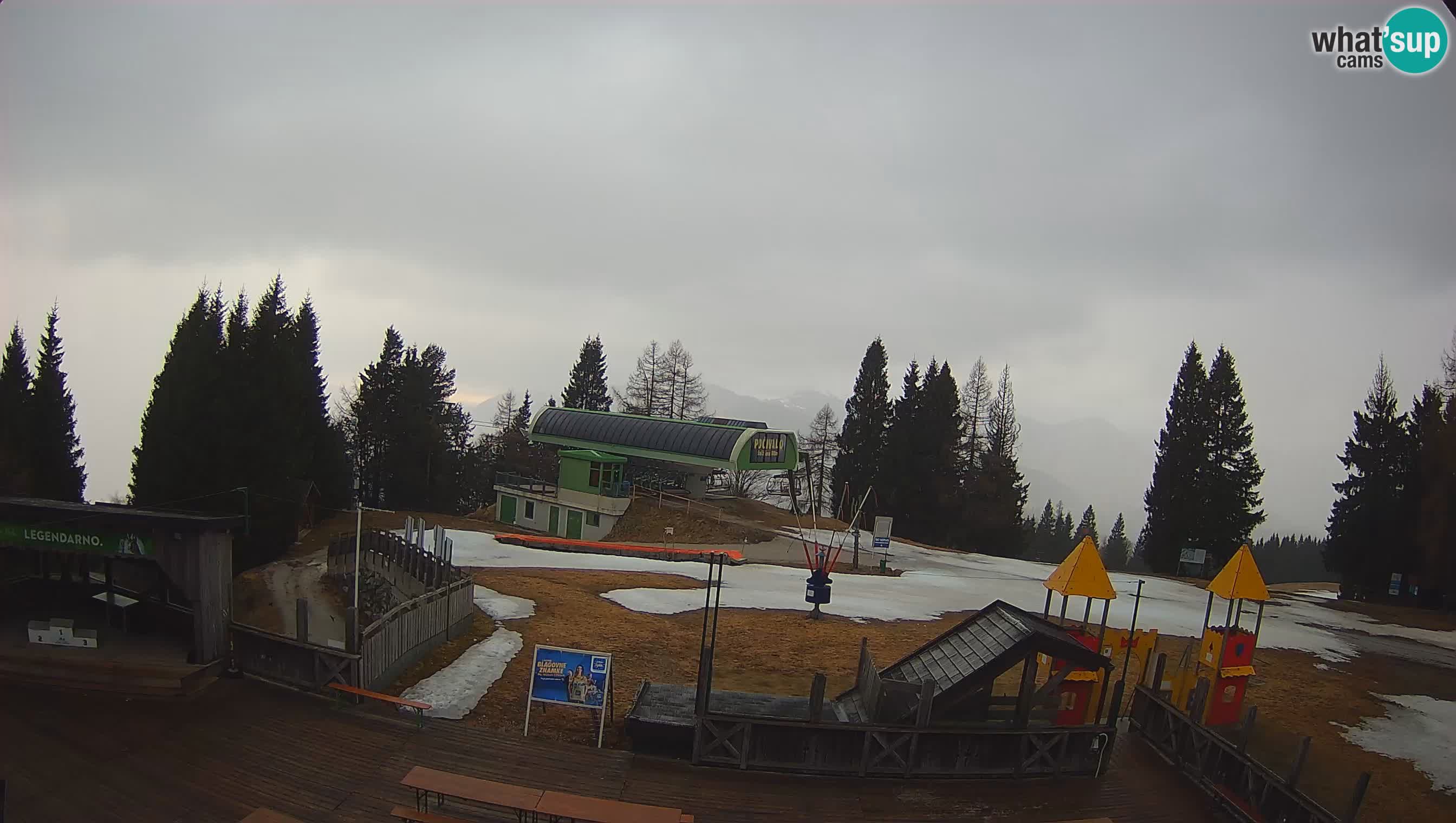 Cámara web Počivalo – Alpska Perla | Vista en vivo desde la estación de esquí Cerkno