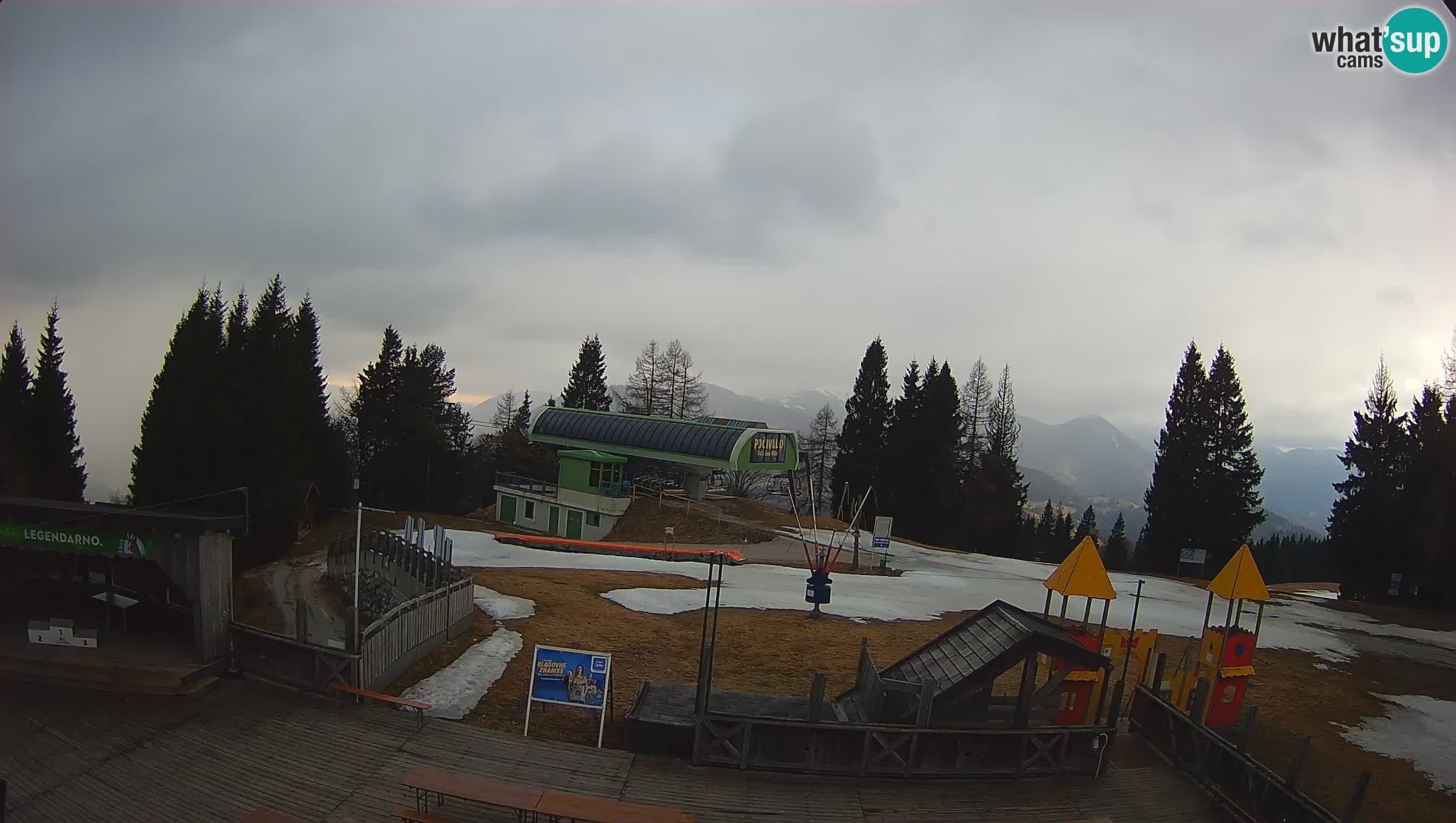 Web kamera Počivalo – Alpska Perla | Pogled uživo sa skijališta Cerkno