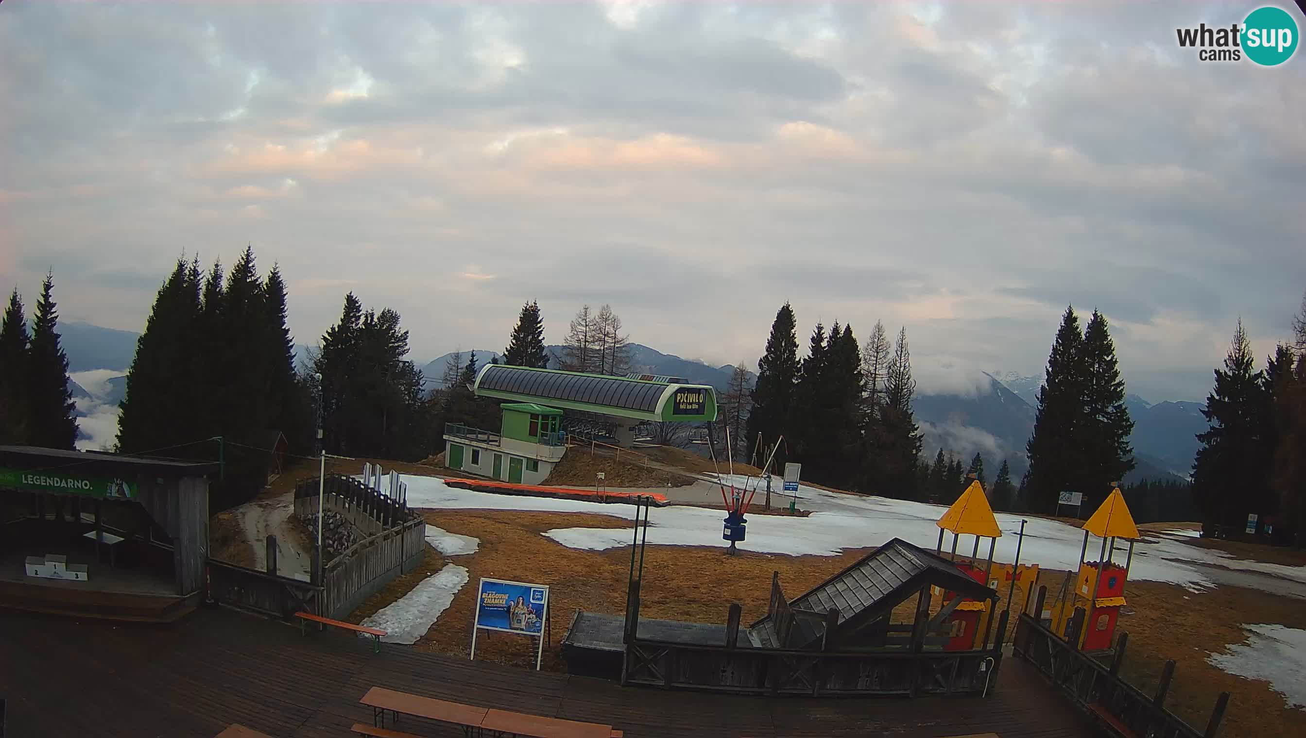 Webcam Počivalo – Alpska Perla | Live View from Cerkno Ski Resort