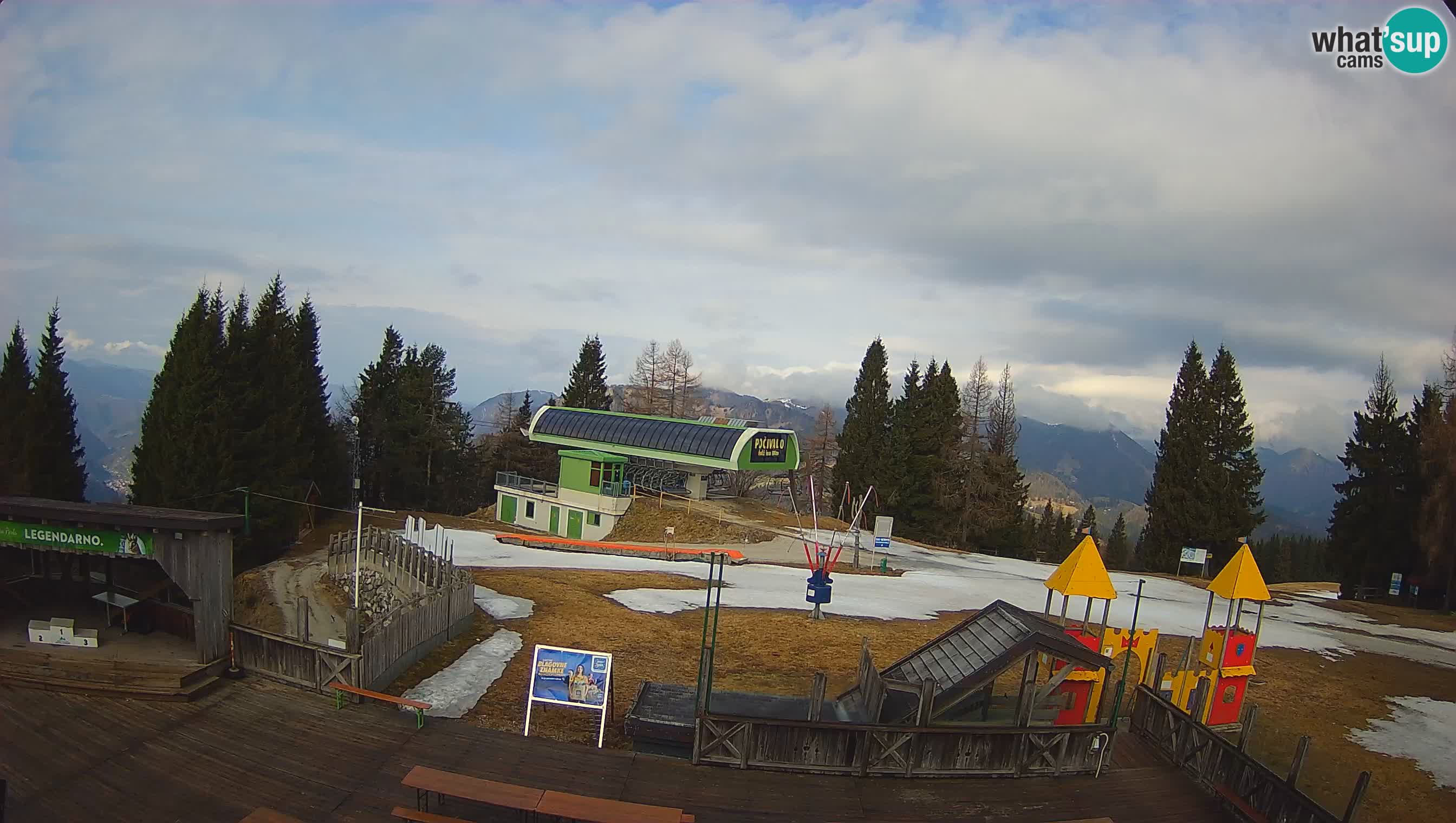 Webcam Počivalo – Alpska Perla | Vista live dalla stazione sciistica di Cerkno