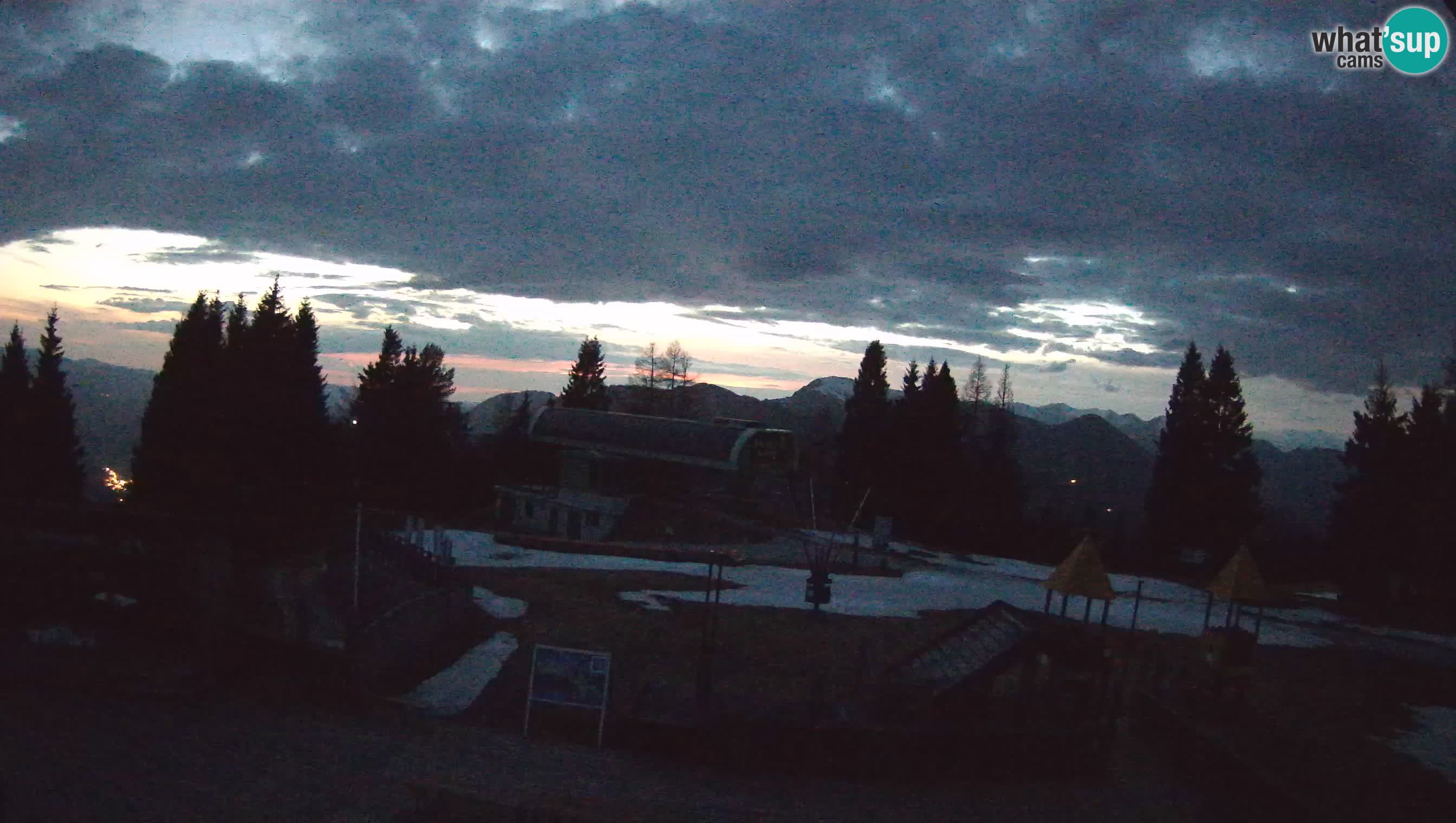 Webcam Počivalo – Alpska Perla | Live View from Cerkno Ski Resort