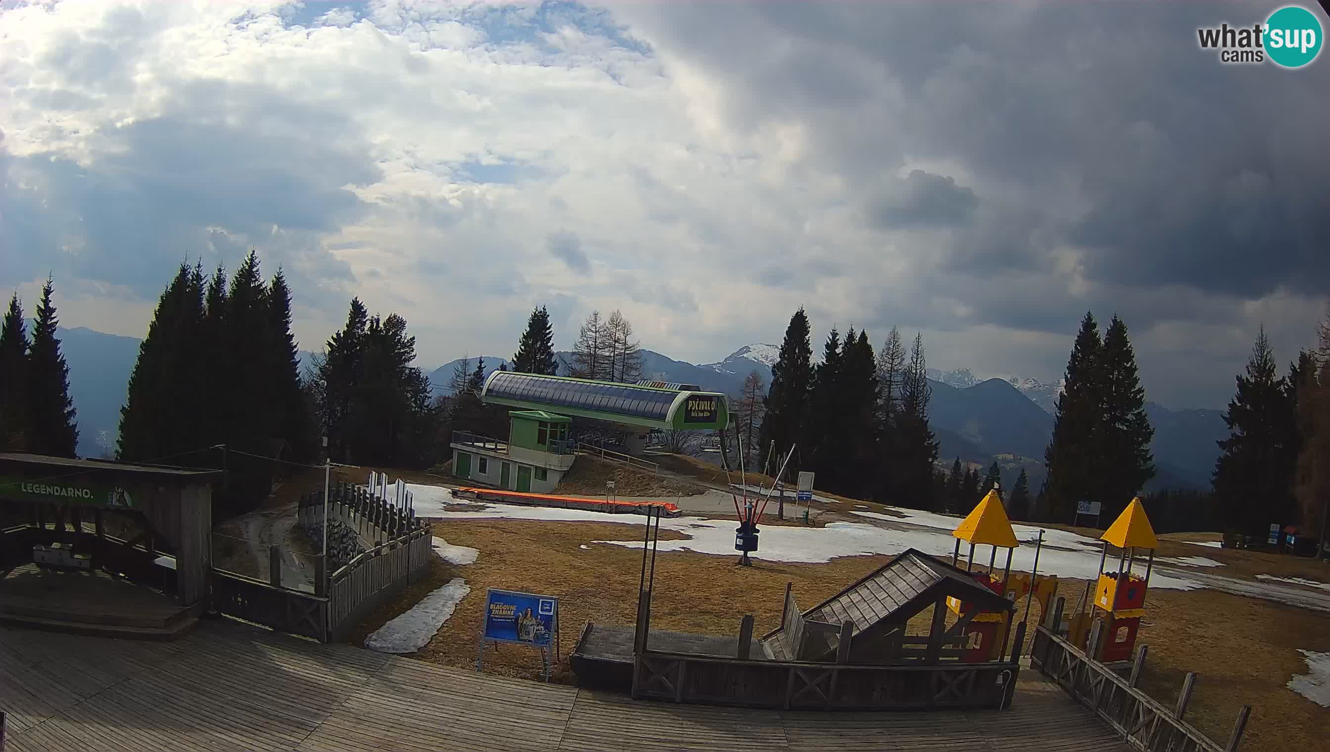 Webcam Počivalo – Alpska Perla | Live View from Cerkno Ski Resort