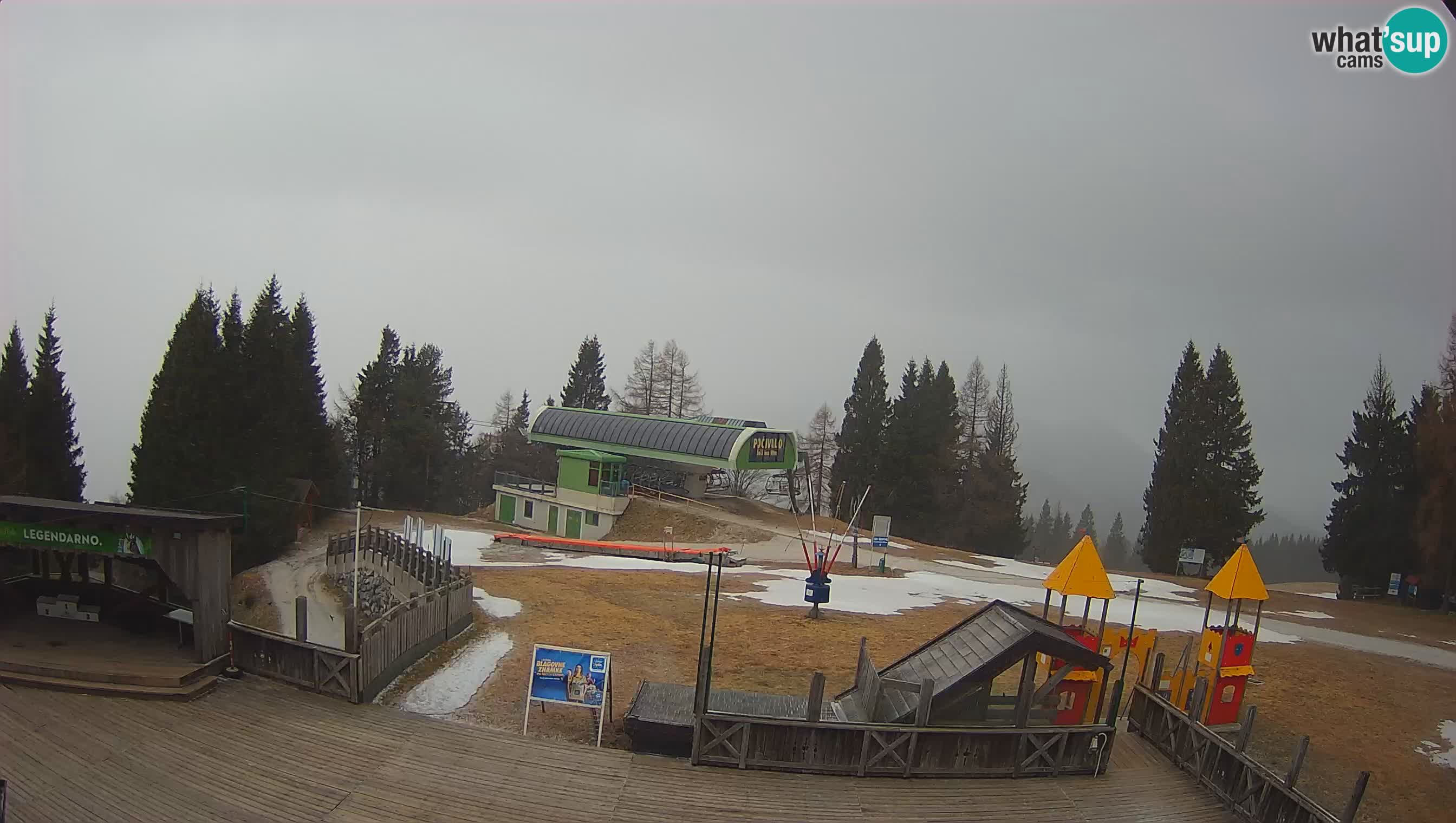 Webcam de la station de ski des Alpes slovènes à Cerkno Počivalo
