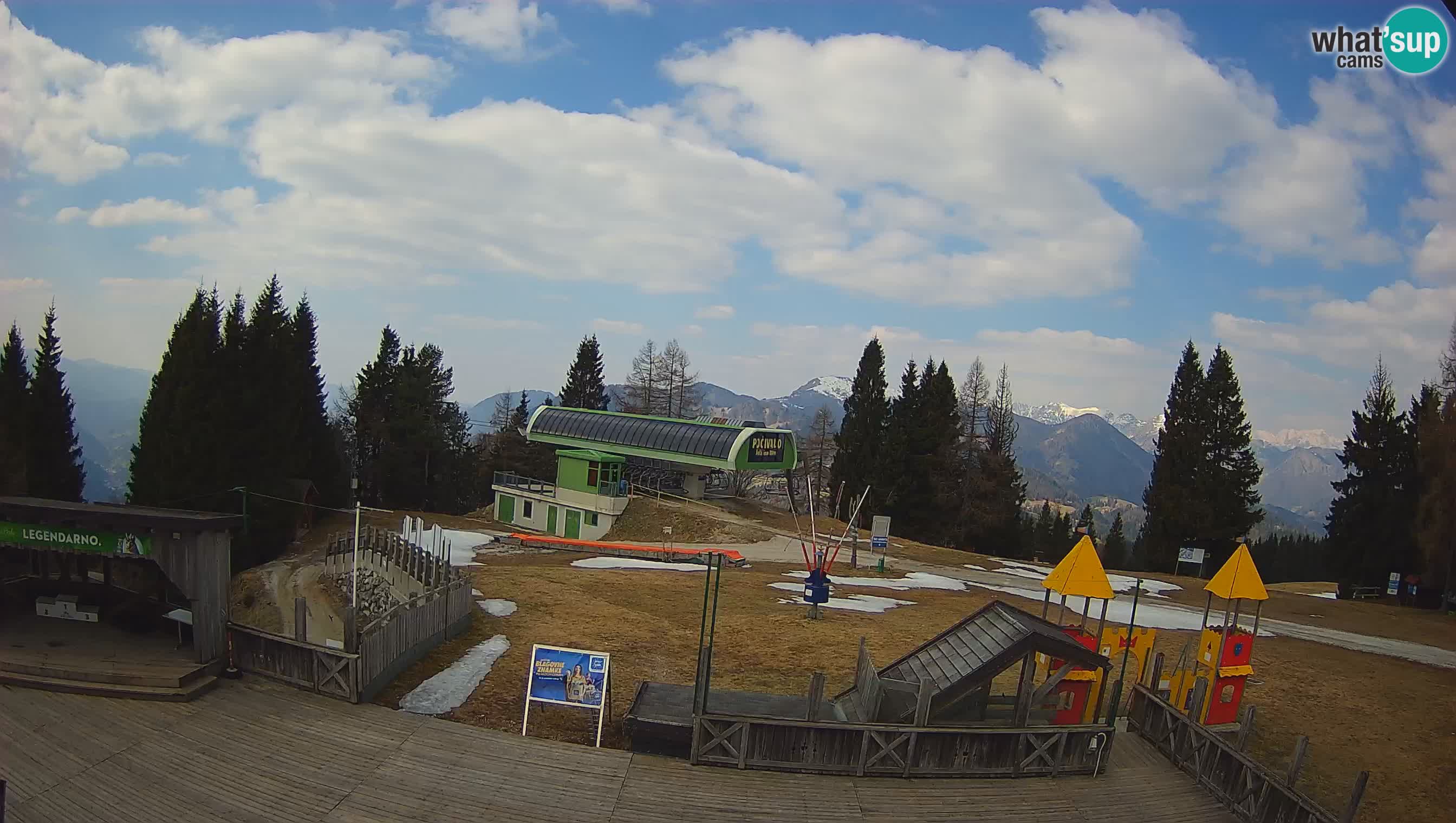 Alpska Perla Ski hotel Cerkno Počivalo webcam – Slovenia