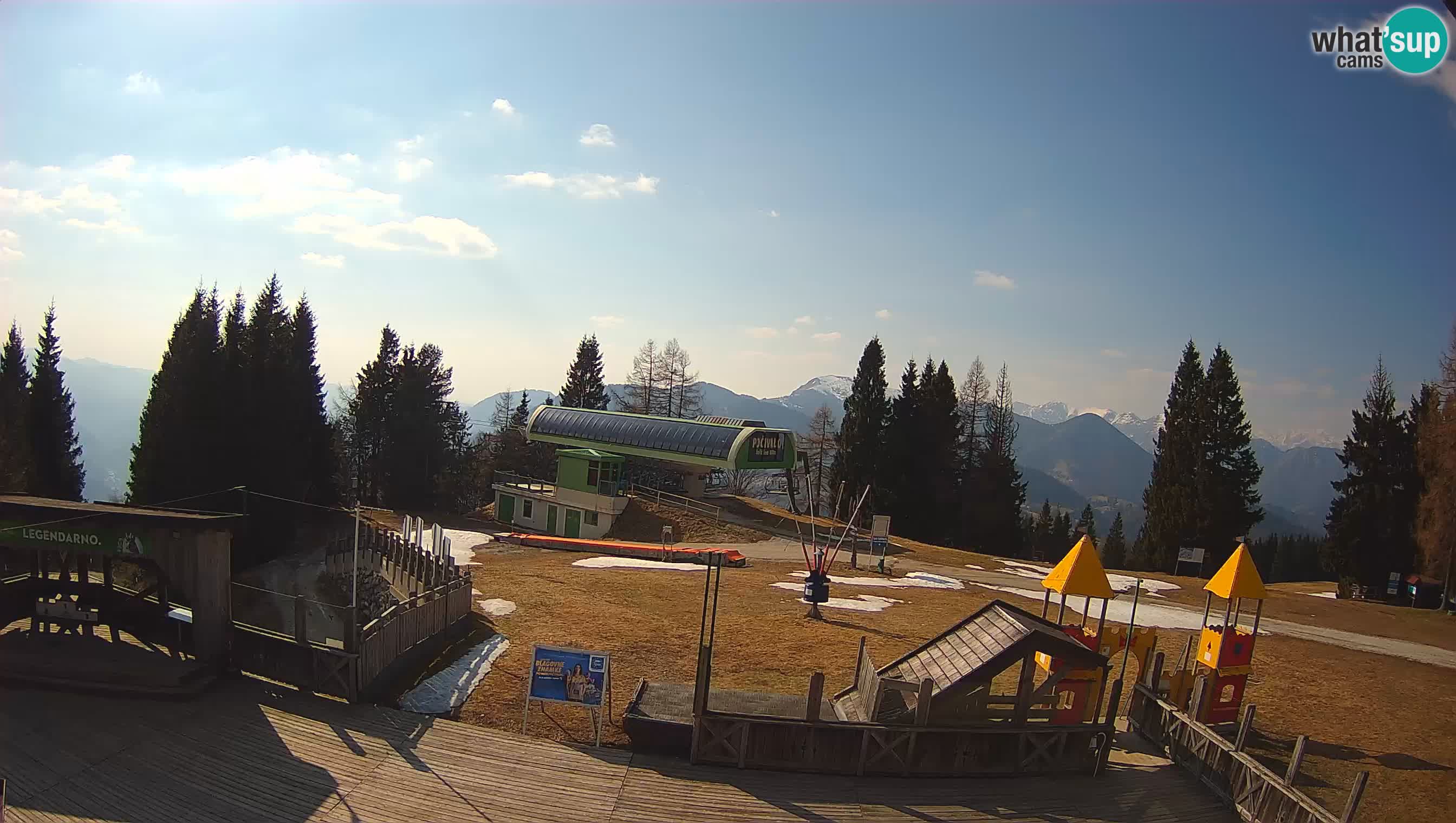 Alpska Perla Ski hotel Cerkno Počivalo webcam – Slovenia