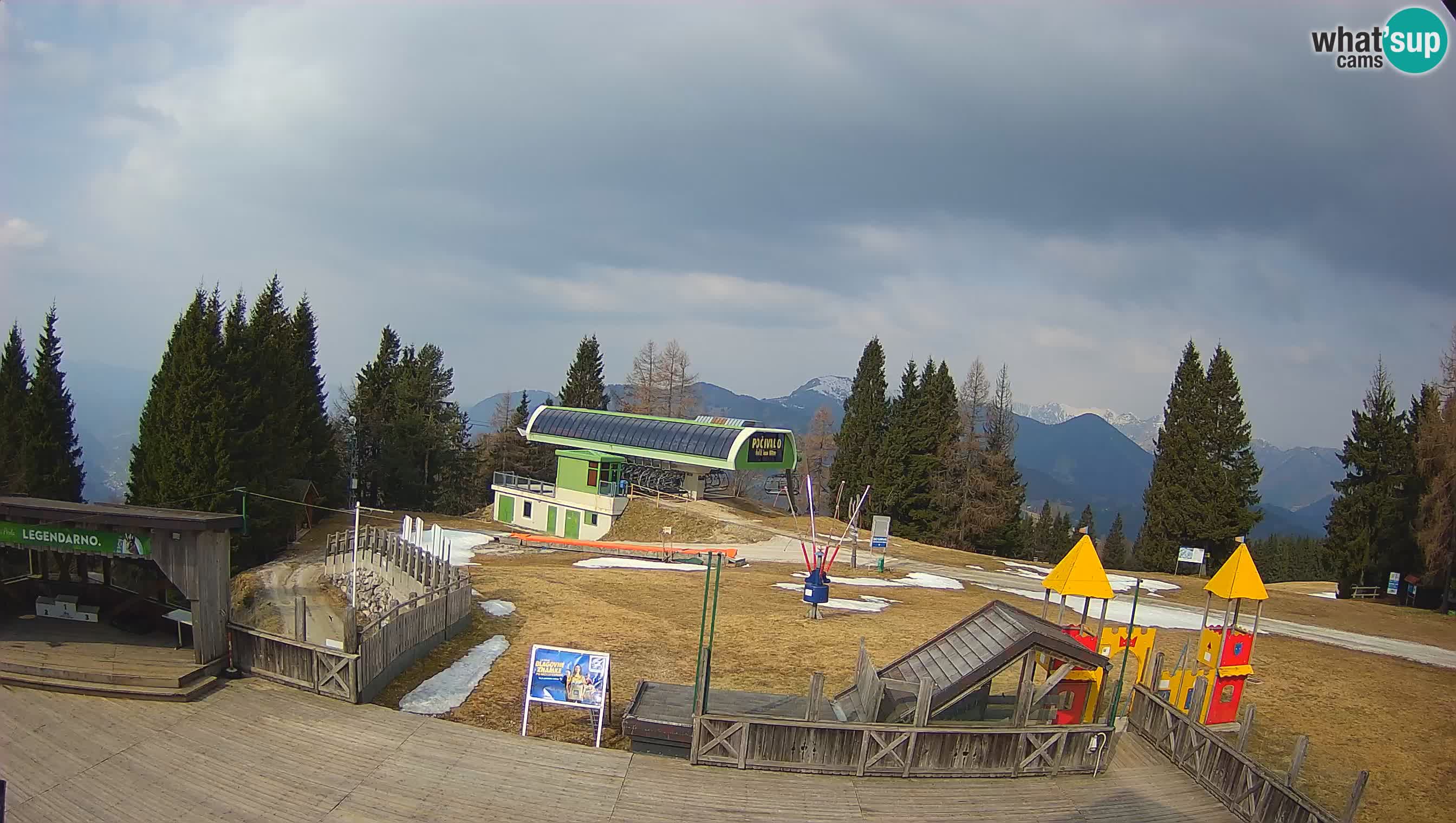 Alpska Perla Ski hotel Cerkno Počivalo webcam – Slovenia