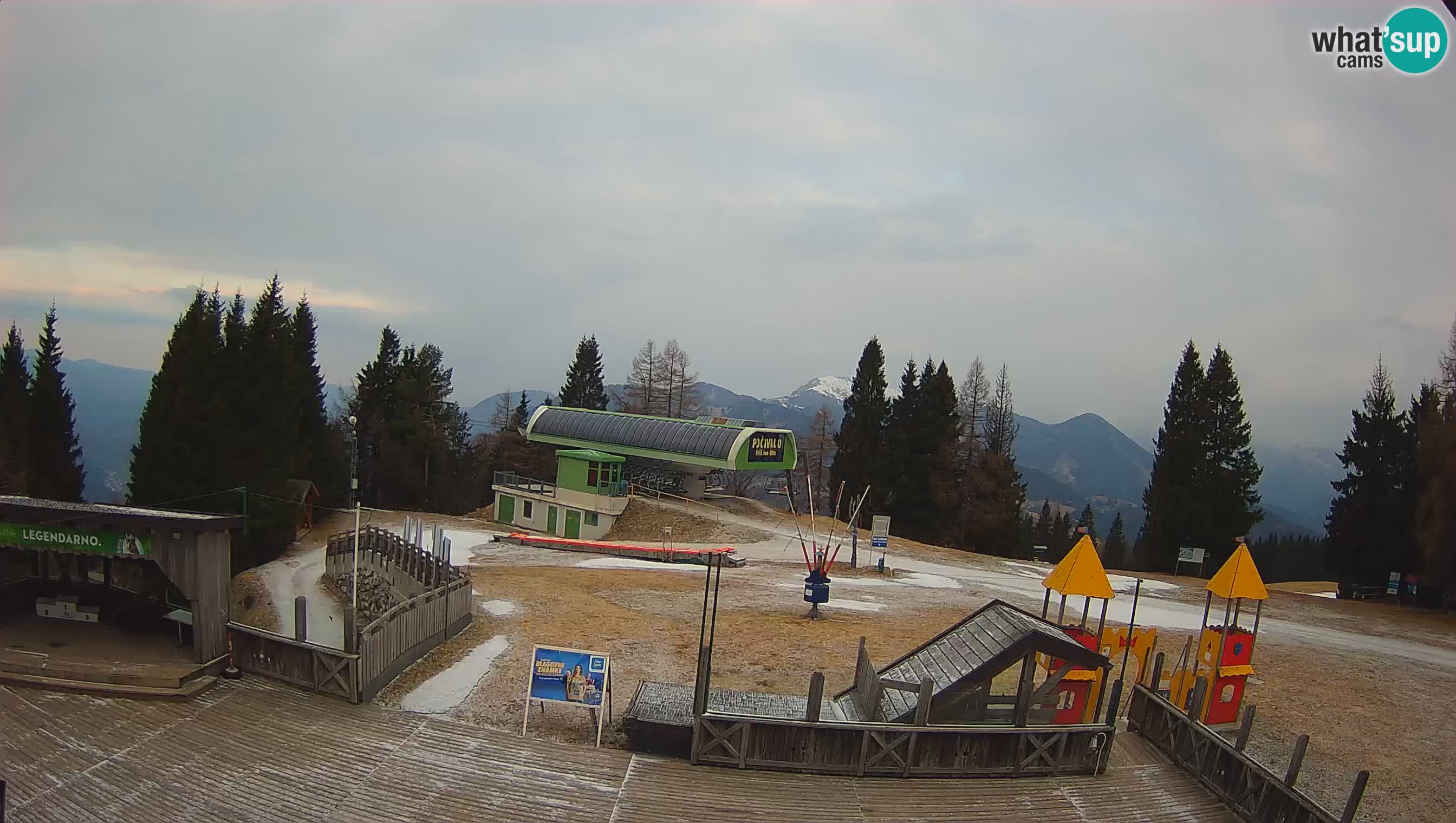 Webcam Počivalo – Alpska Perla | Vista live dalla stazione sciistica di Cerkno
