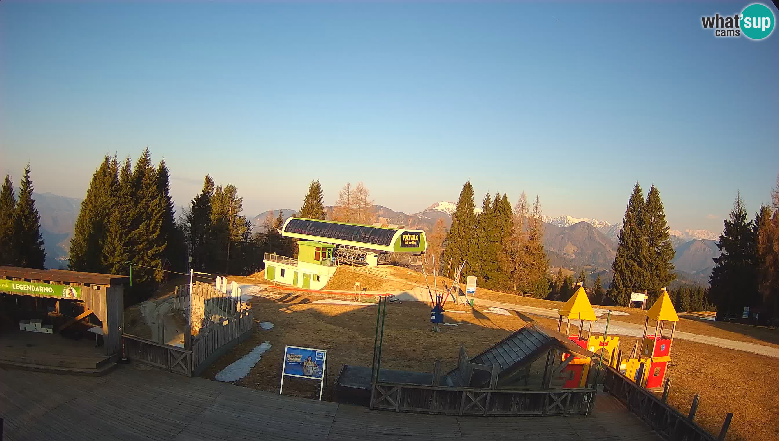 Webcam Počivalo – Alpska Perla | Vista live dalla stazione sciistica di Cerkno