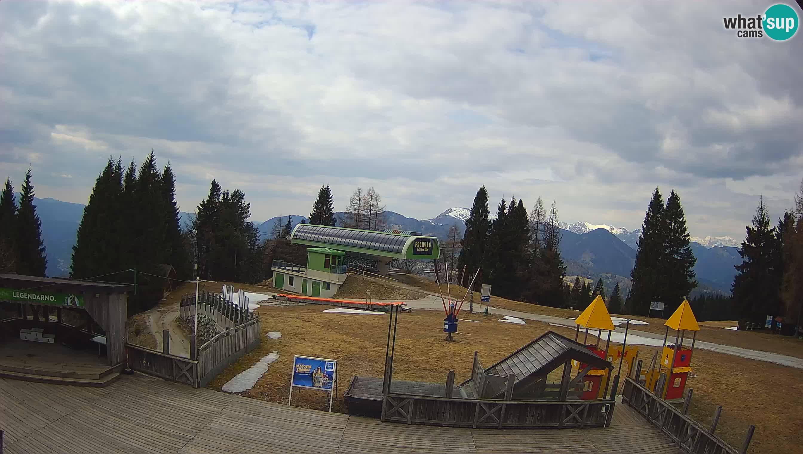 Cámara web Počivalo – Alpska Perla | Vista en vivo desde la estación de esquí Cerkno