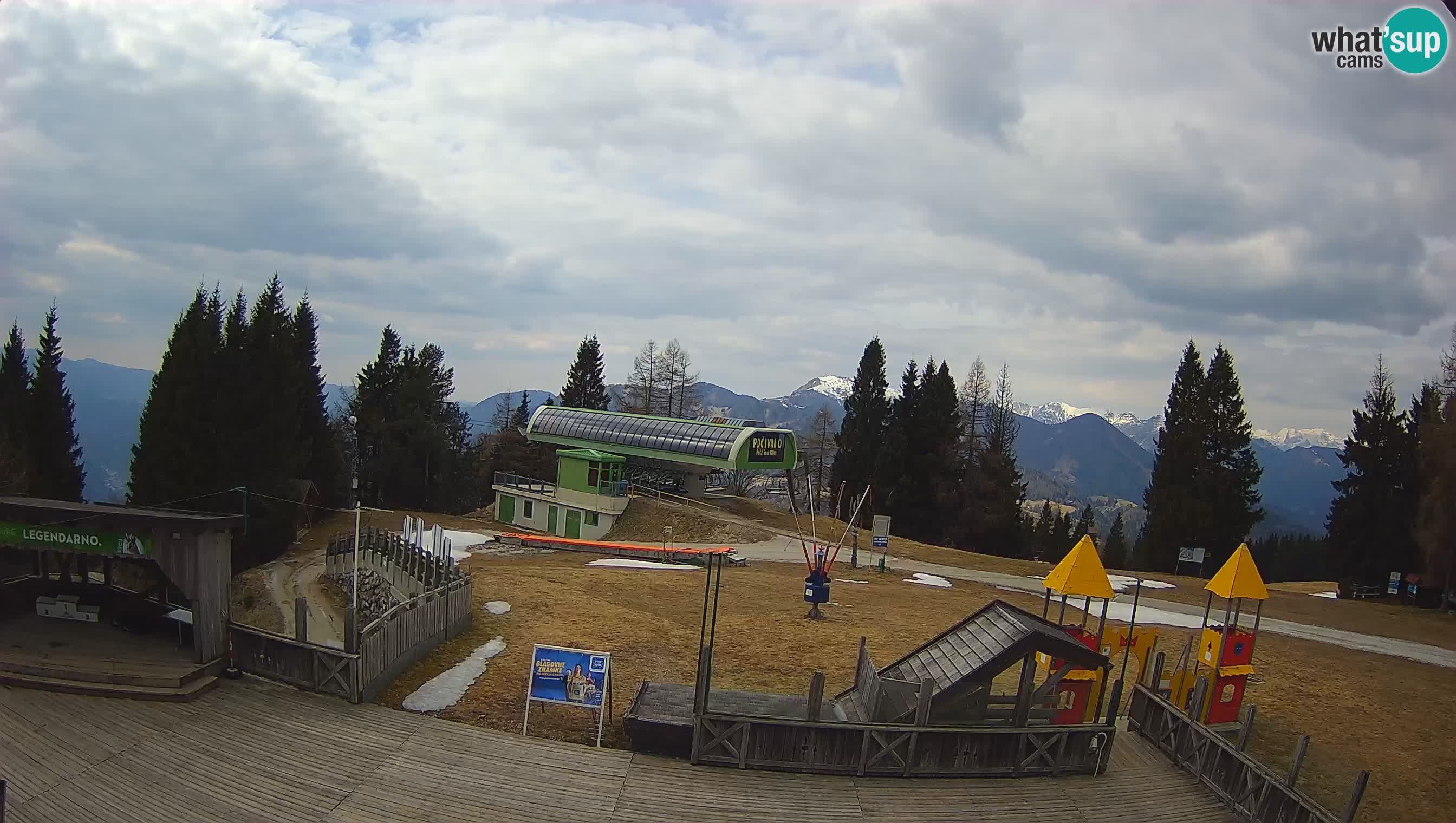 Webcam Počivalo – Alpska Perla | Vista live dalla stazione sciistica di Cerkno