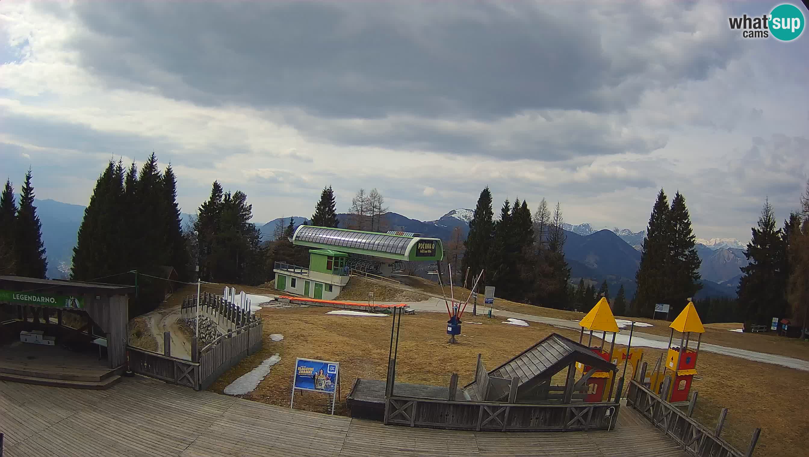 Spletna kamera Počivalo – Alpska Perla | Pogled v živo iz smučišča Cerkno