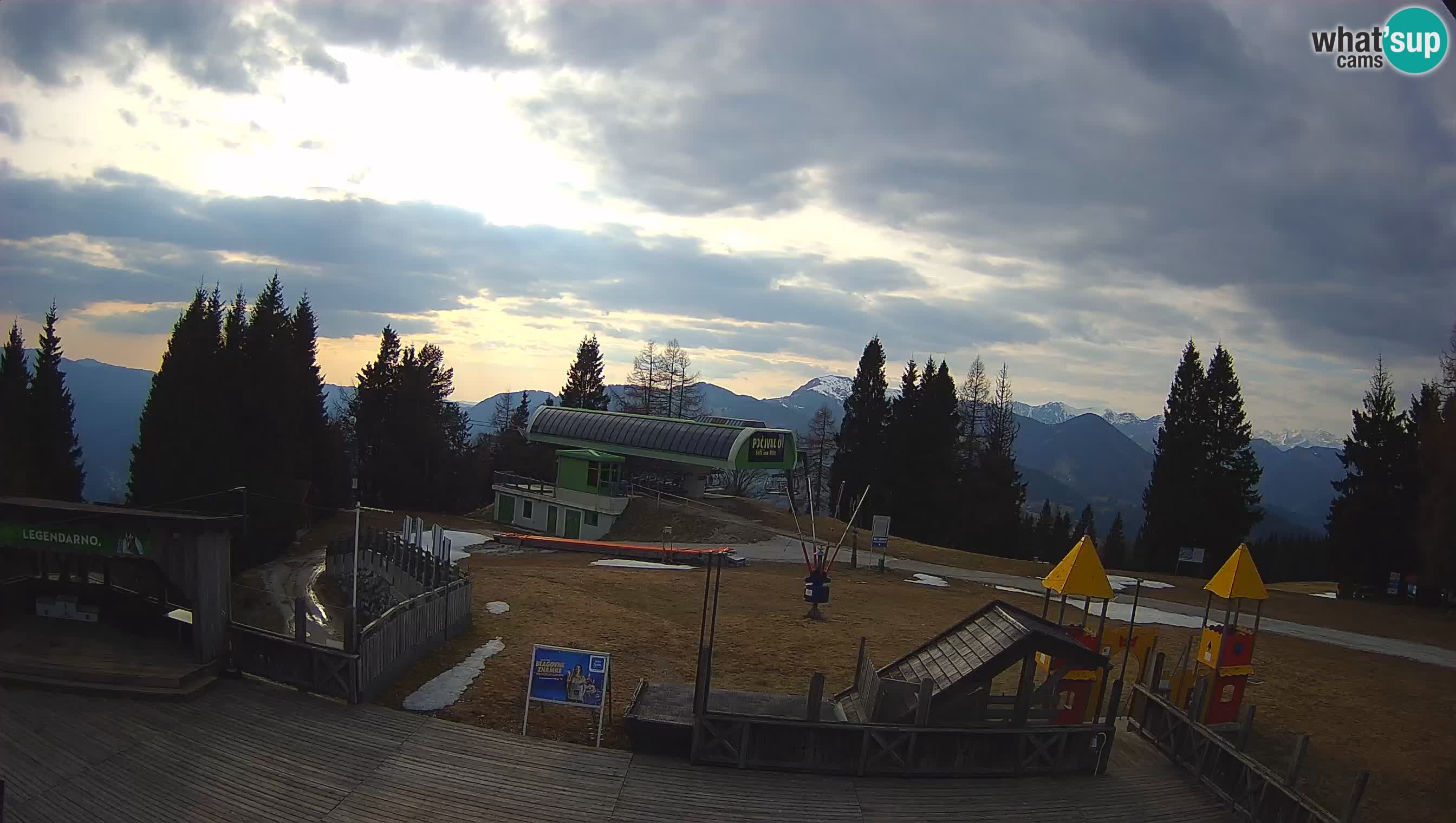 Webcam Počivalo – Alpska Perla | Live View from Cerkno Ski Resort
