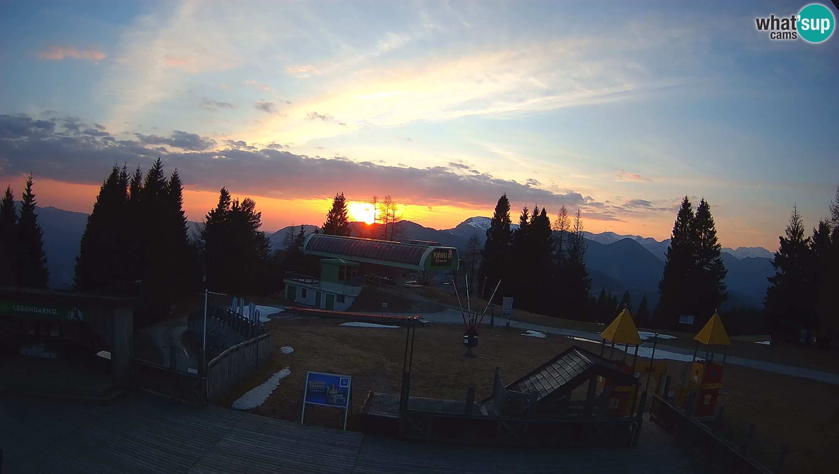 Webcam Počivalo – Alpska Perla | Live View from Cerkno Ski Resort