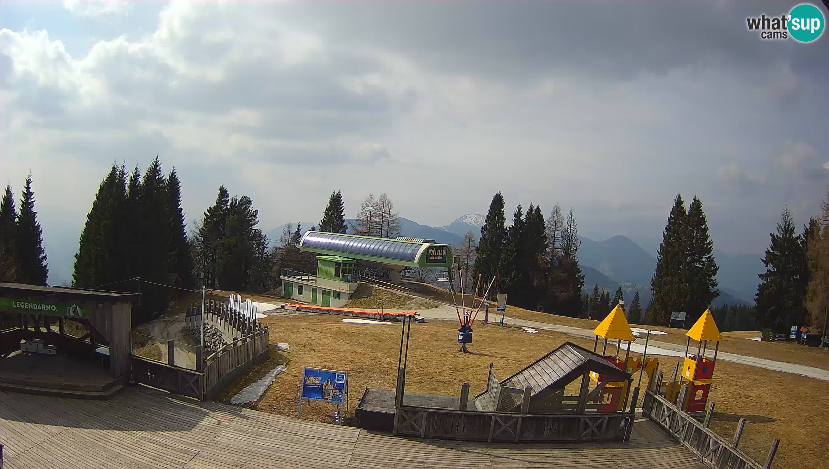 Web kamera Počivalo – Alpska Perla | Pogled uživo sa skijališta Cerkno