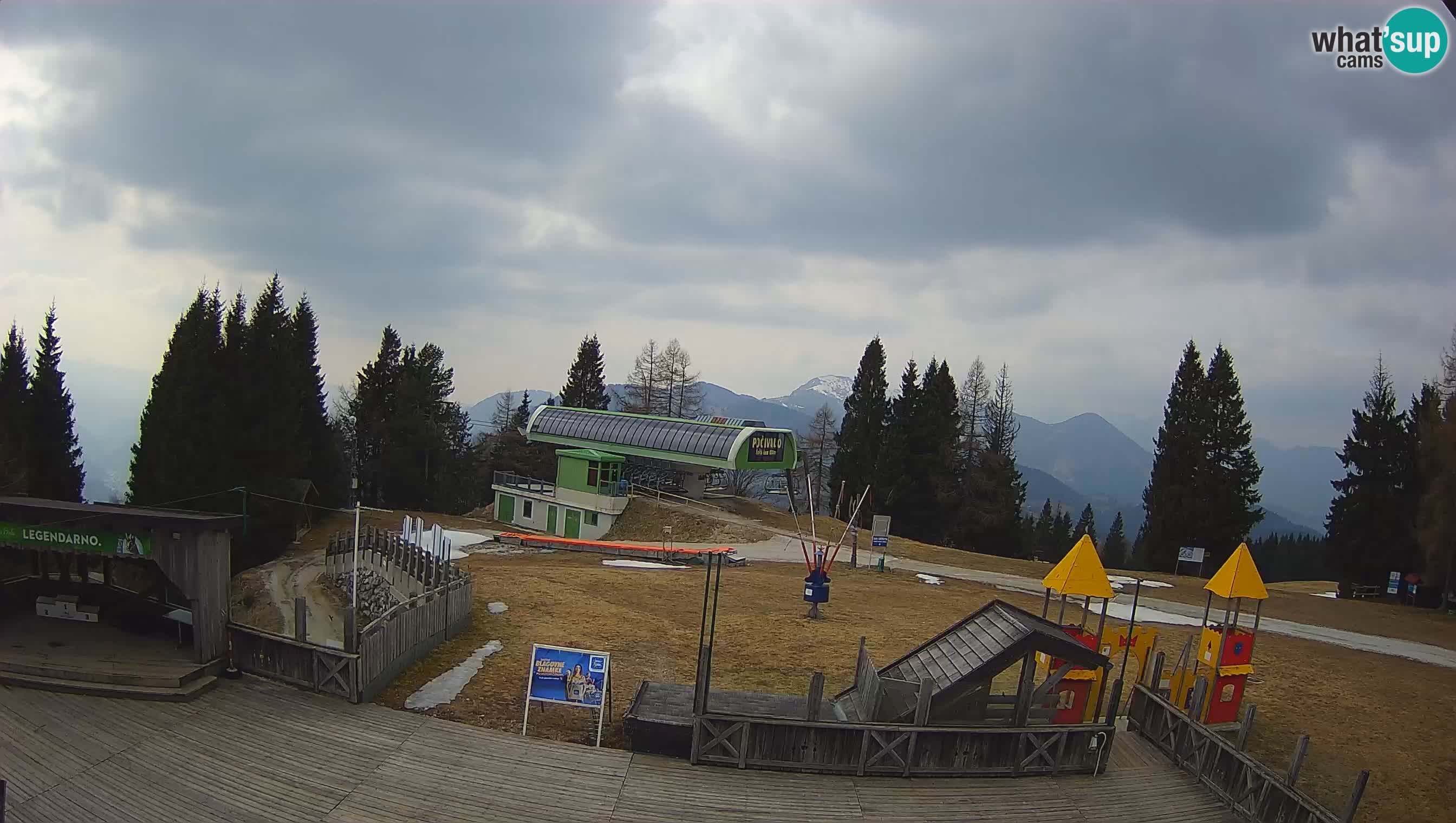 Cámara web Počivalo – Alpska Perla | Vista en vivo desde la estación de esquí Cerkno