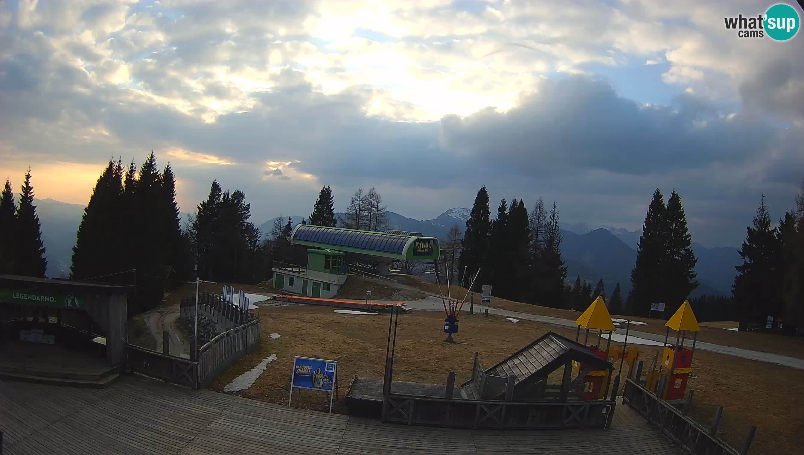 Webcam Počivalo – Alpska Perla | Liveblick vom Skigebiet Cerkno