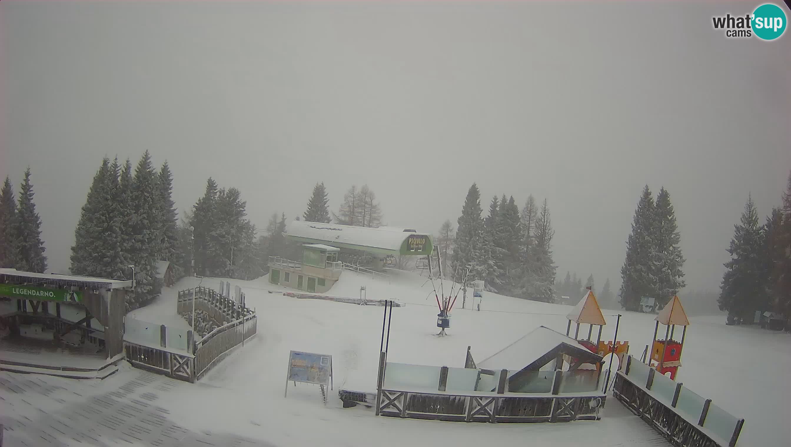 Webcam Počivalo – Alpska Perla | Live View from Cerkno Ski Resort