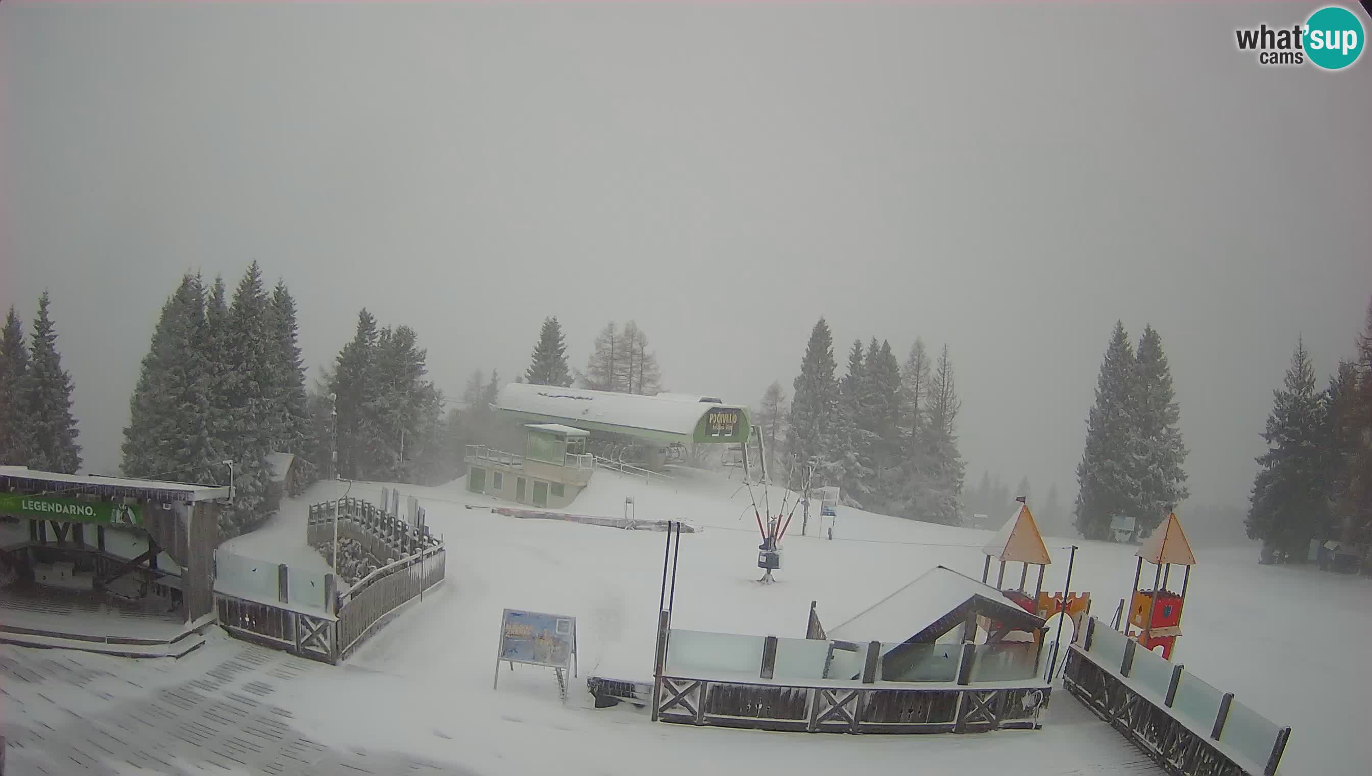 Webcam Počivalo – Alpska Perla | Vista live dalla stazione sciistica di Cerkno