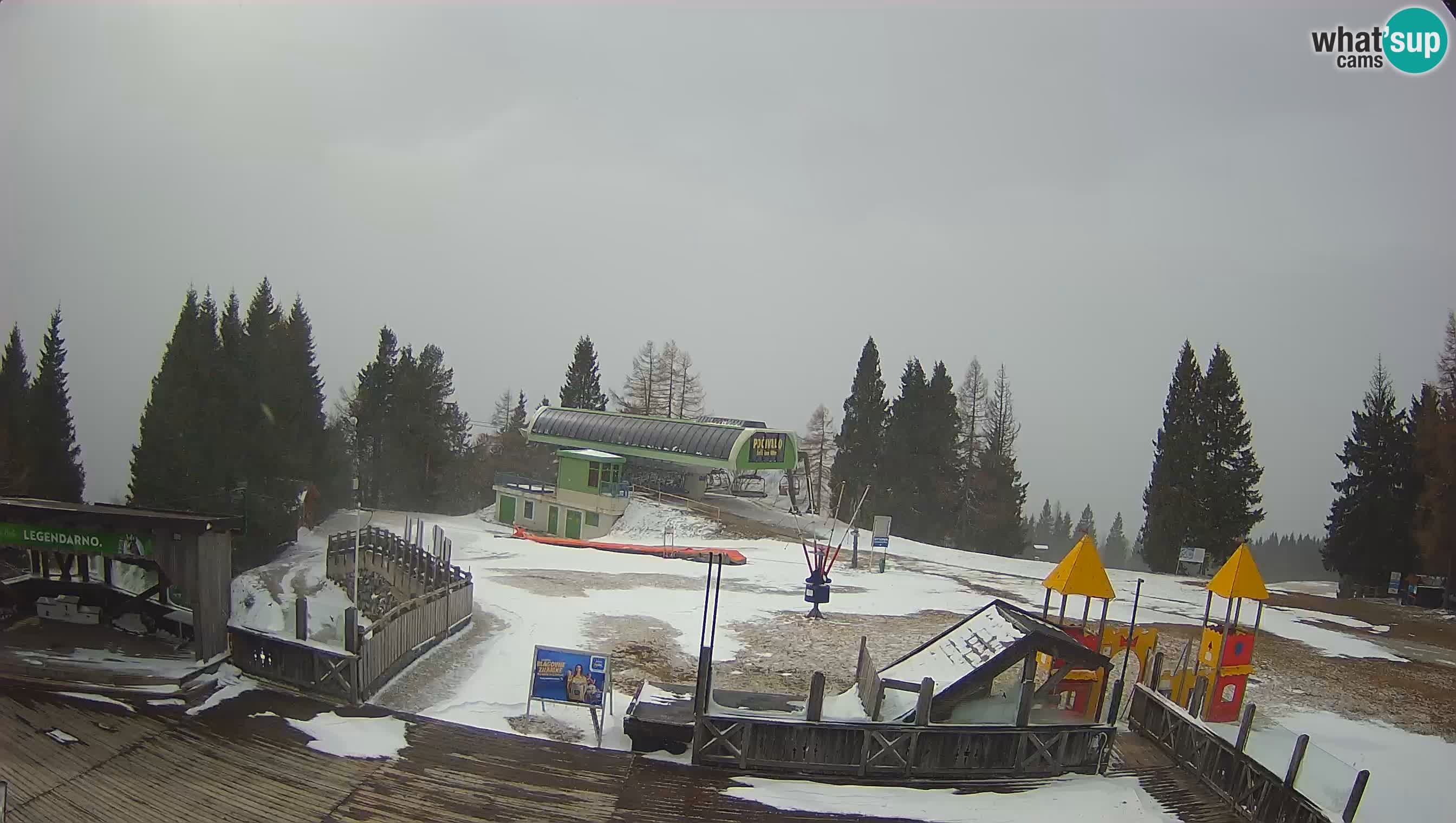 Webcam de la station de ski des Alpes slovènes à Cerkno Počivalo
