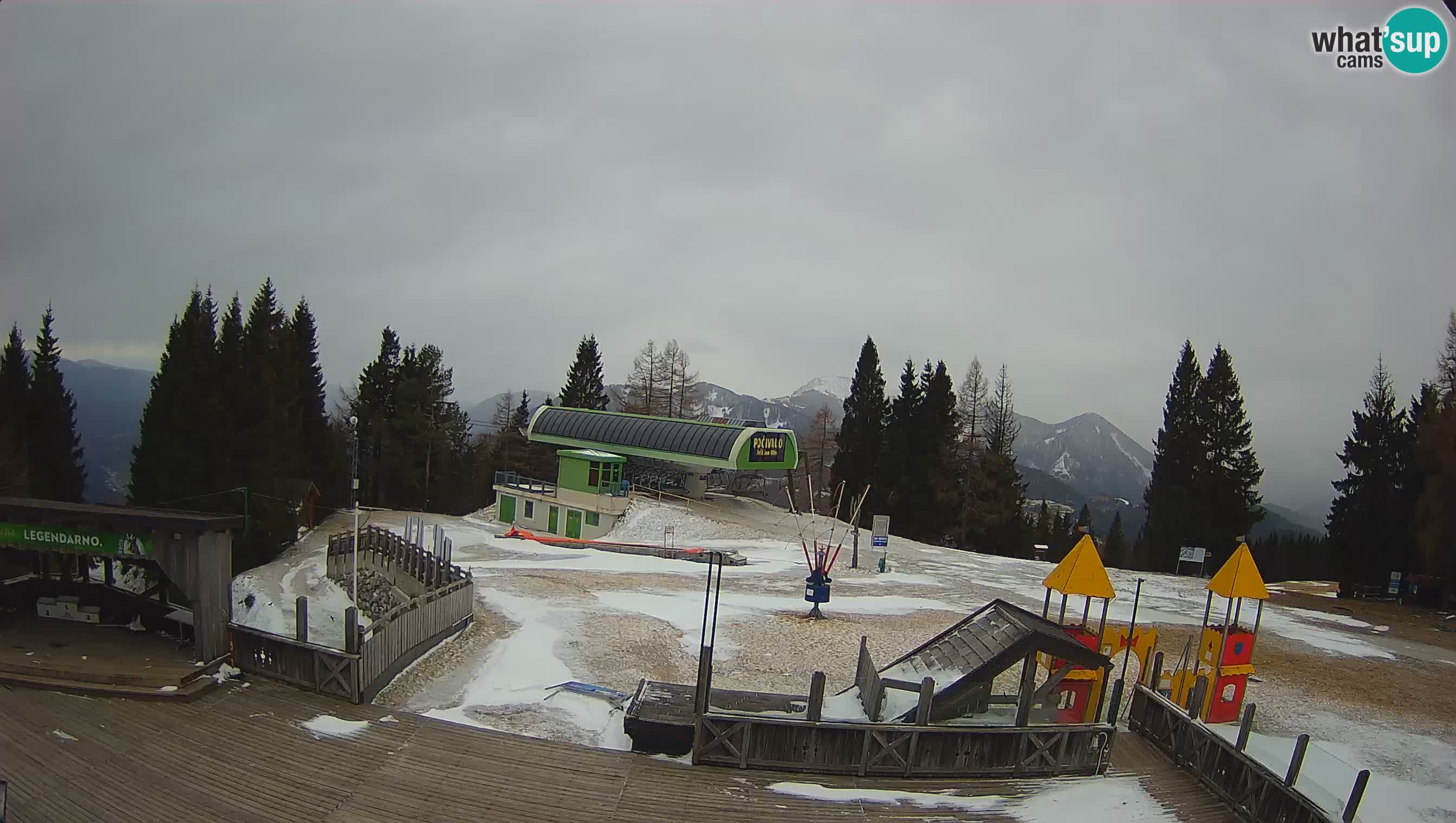 Webcam Počivalo – Alpska Perla | Vista live dalla stazione sciistica di Cerkno