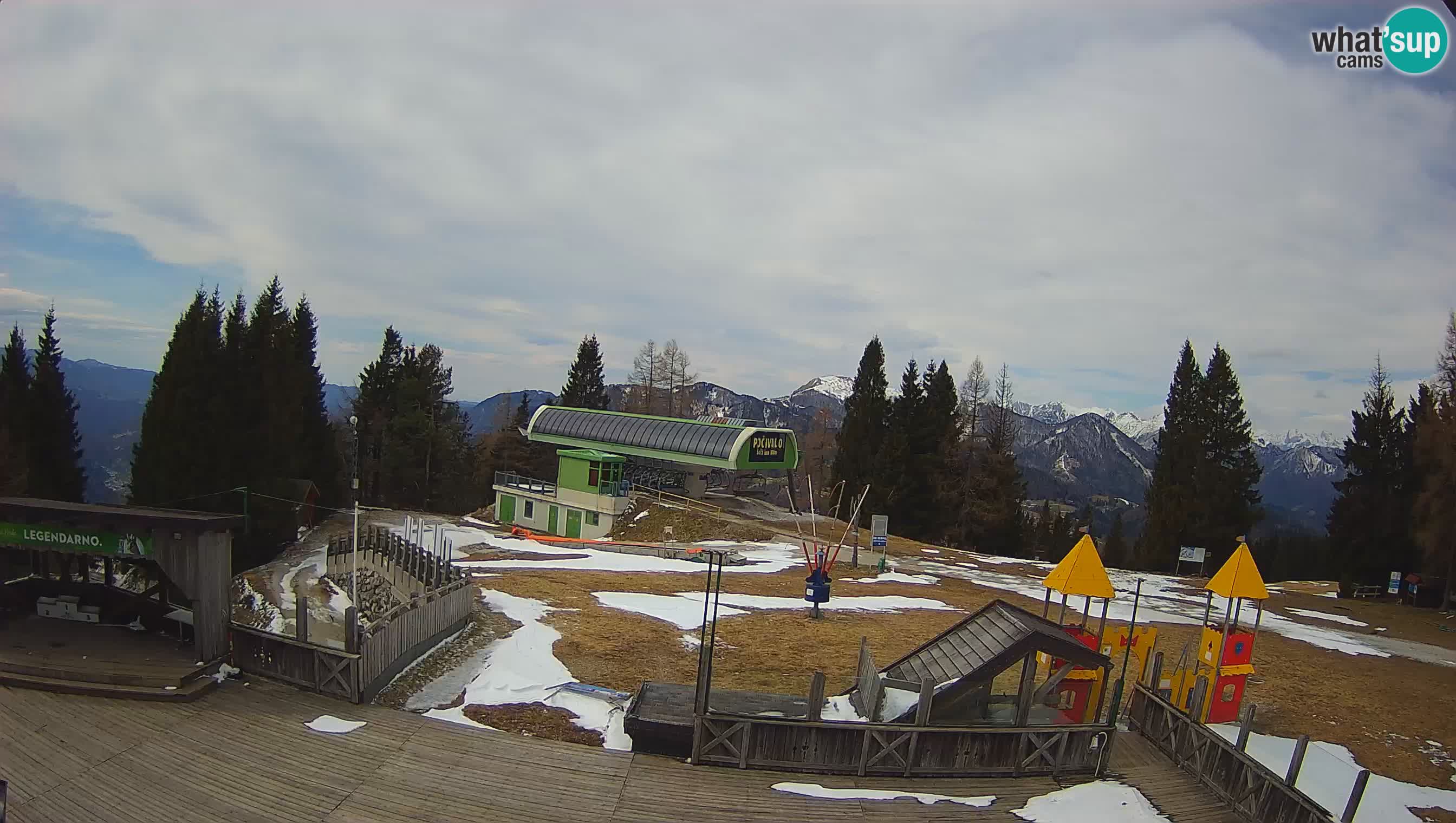 Spletna kamera Počivalo – Alpska Perla | Pogled v živo iz smučišča Cerkno