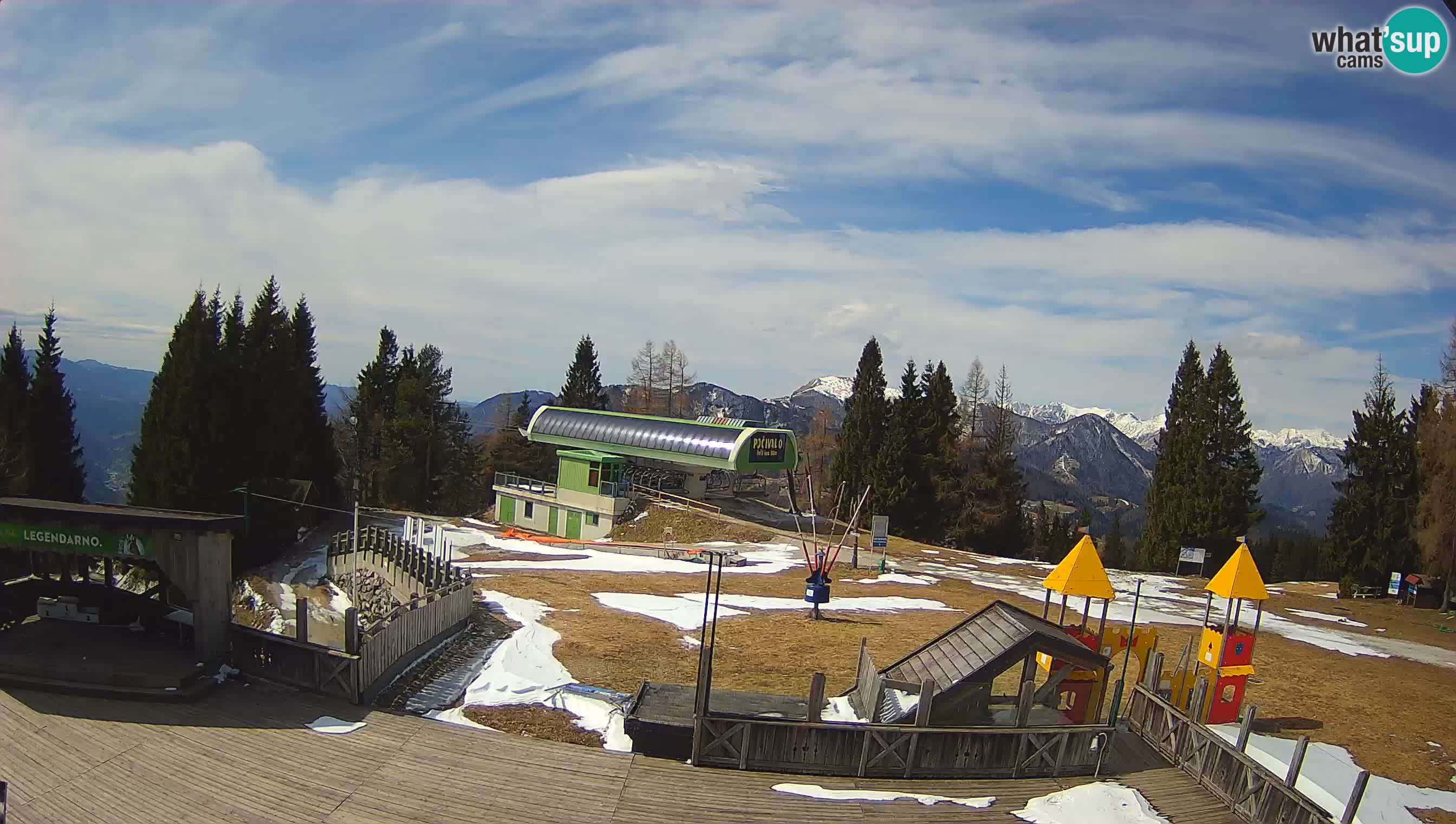 Webcam de la station de ski des Alpes slovènes à Cerkno Počivalo