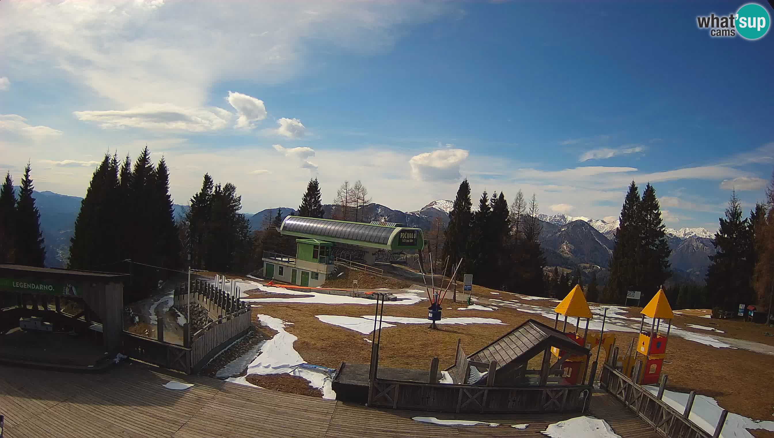 Spletna kamera Počivalo – Alpska Perla | Pogled v živo iz smučišča Cerkno