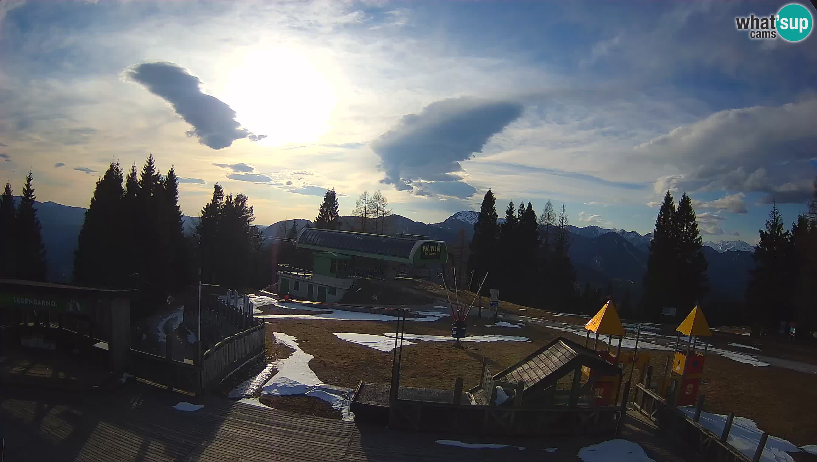 Webcam Počivalo – Alpska Perla | Live View from Cerkno Ski Resort