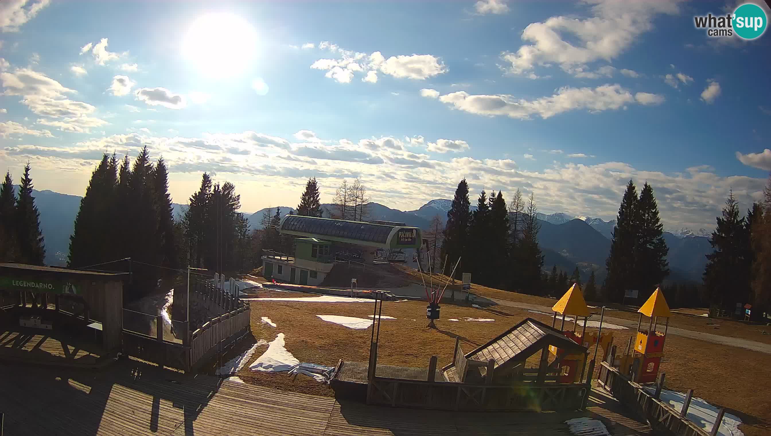 Webcam Počivalo – Alpska Perla | Vista live dalla stazione sciistica di Cerkno