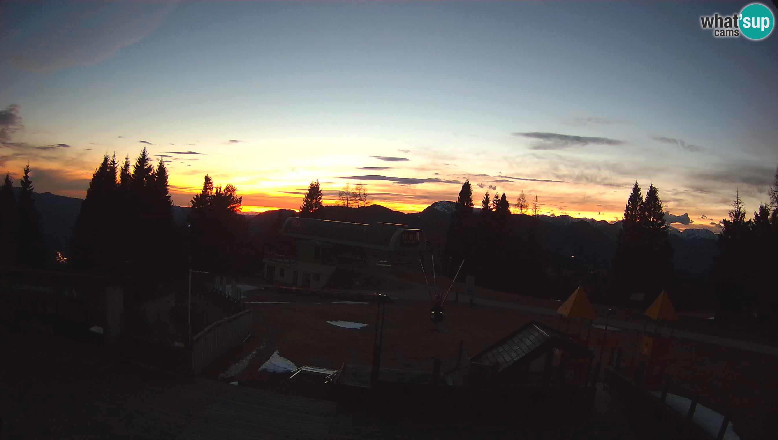 Webcam Počivalo – Alpska Perla | Live View from Cerkno Ski Resort