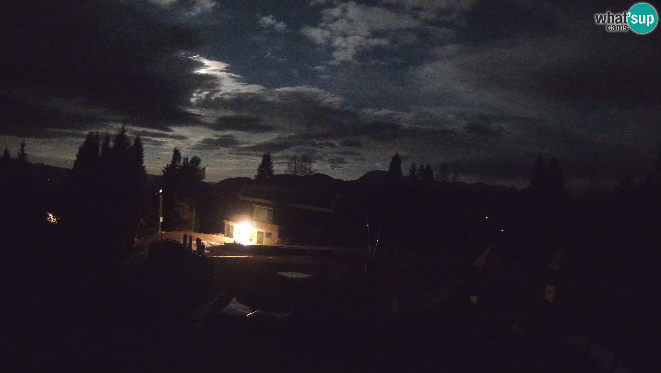 Webcam Počivalo – Alpska Perla | Vista live dalla stazione sciistica di Cerkno