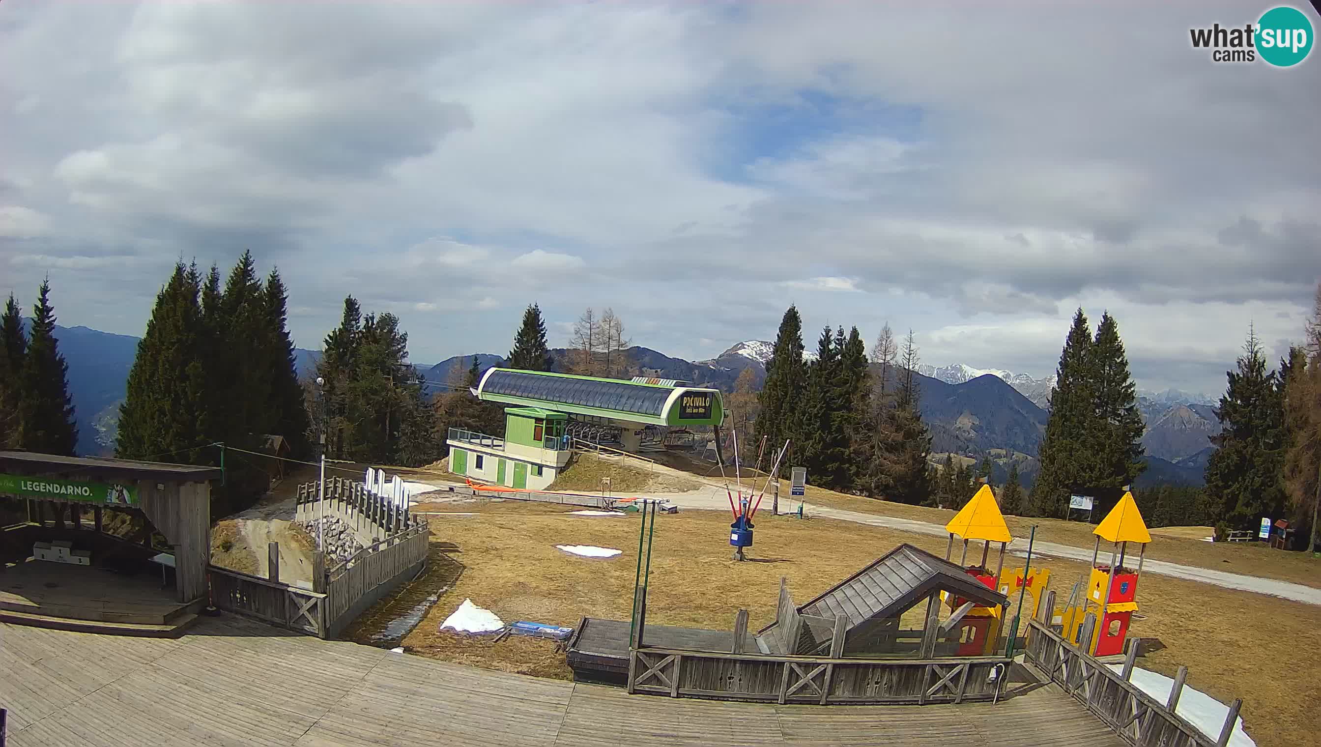 Cámara web Počivalo – Alpska Perla | Vista en vivo desde la estación de esquí Cerkno
