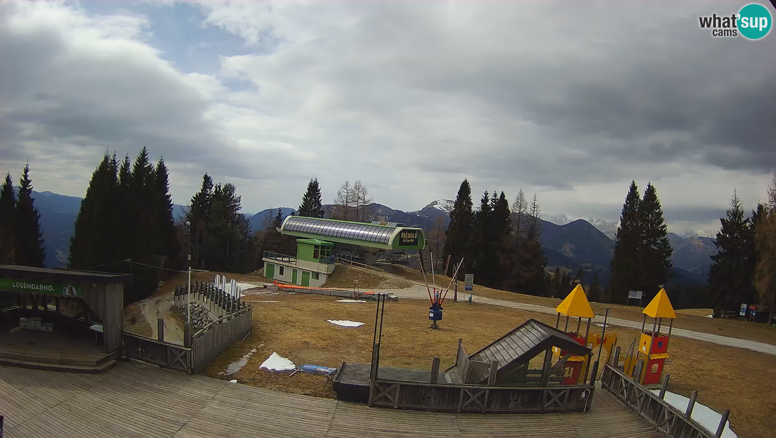 Cámara web Počivalo – Alpska Perla | Vista en vivo desde la estación de esquí Cerkno