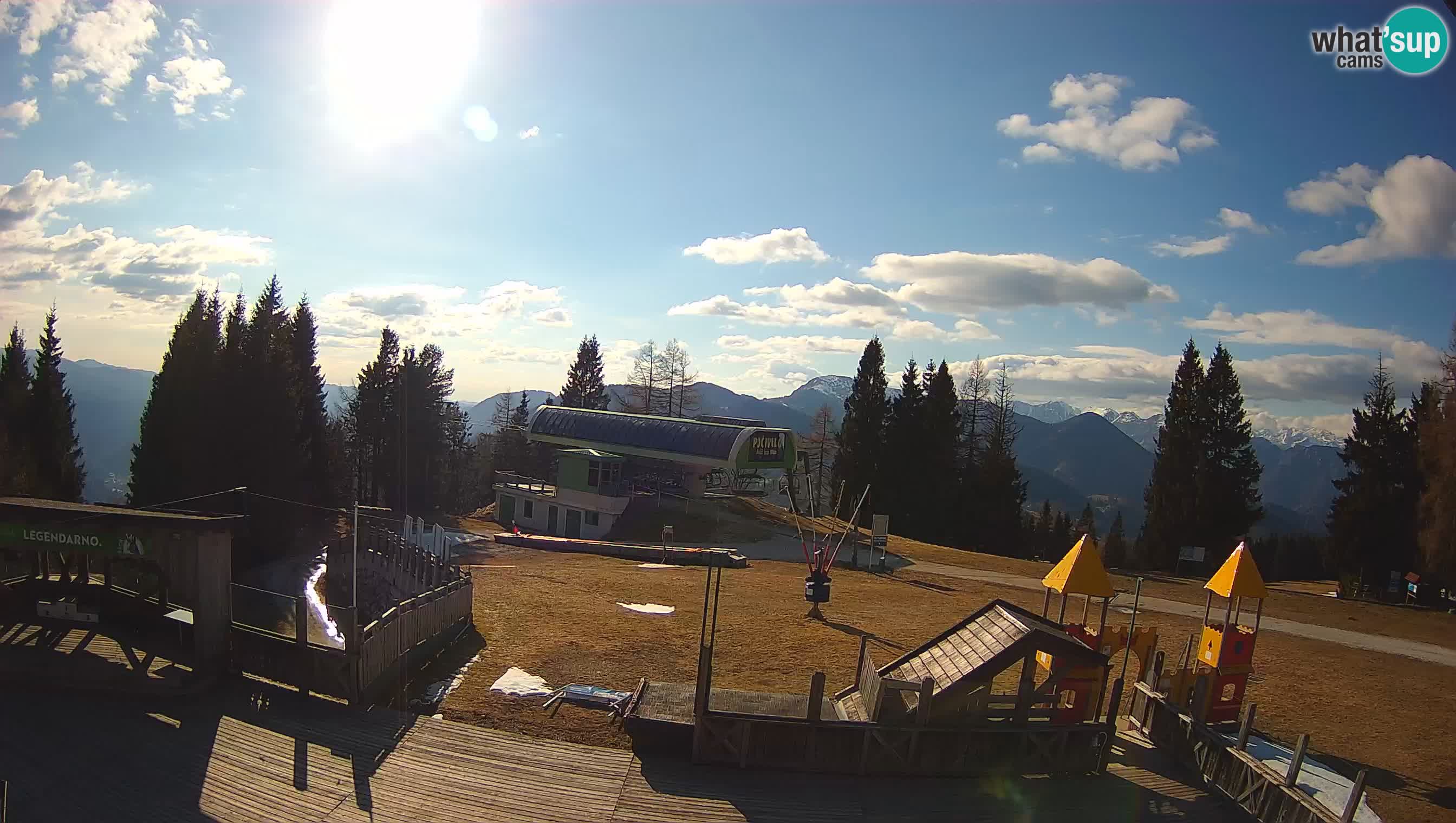 Spletna kamera Počivalo – Alpska Perla | Pogled v živo iz smučišča Cerkno