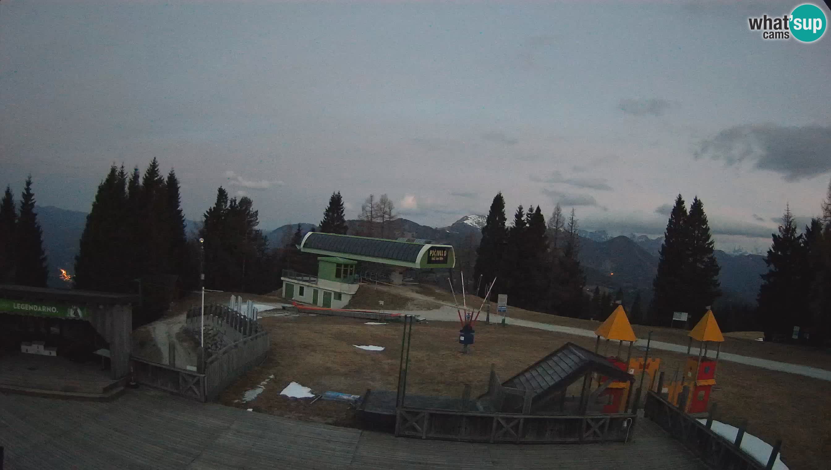 Cámara web Počivalo – Alpska Perla | Vista en vivo desde la estación de esquí Cerkno