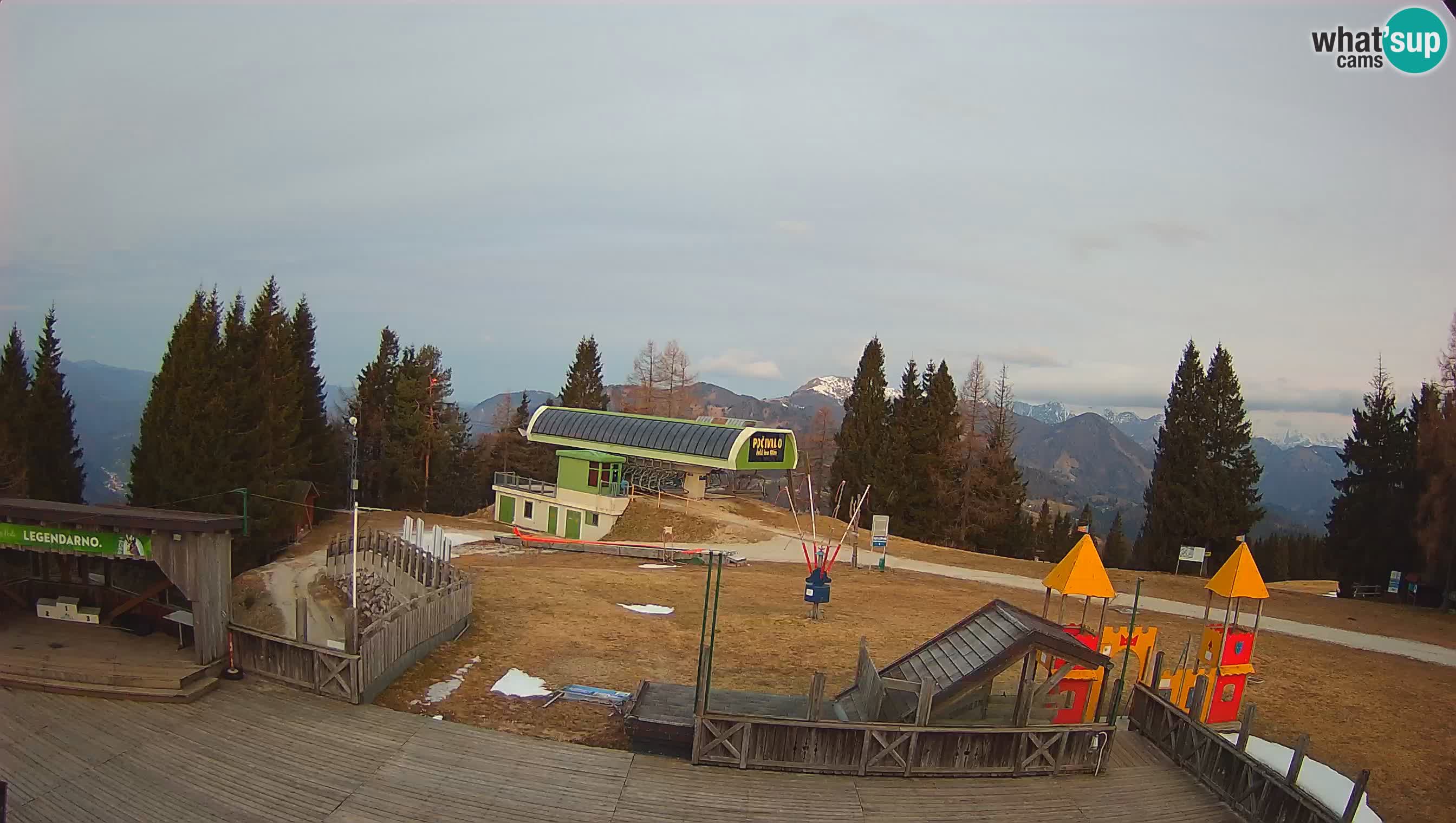 Cámara web Počivalo – Alpska Perla | Vista en vivo desde la estación de esquí Cerkno