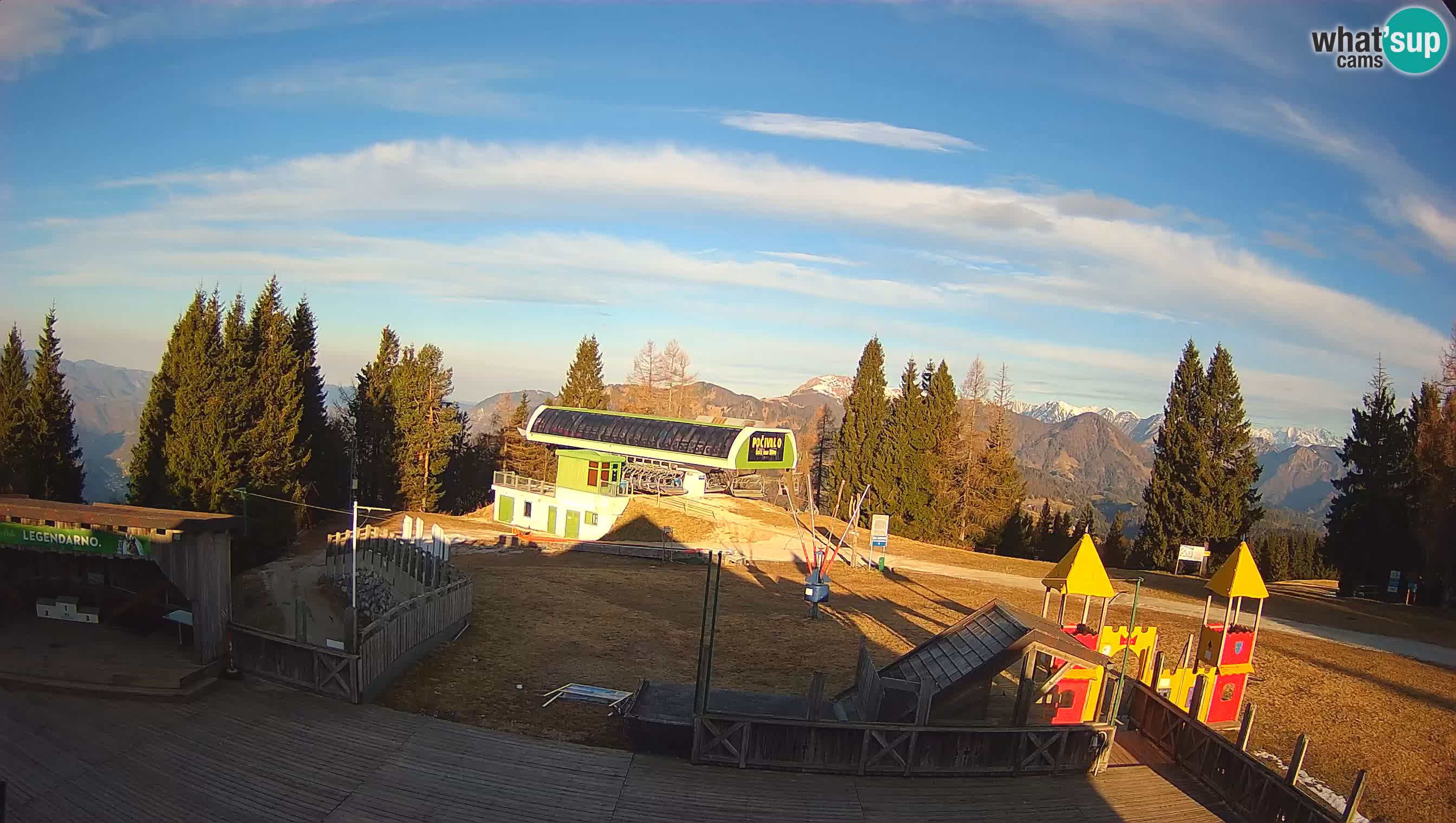 Webcam Počivalo – Alpska Perla | Vista live dalla stazione sciistica di Cerkno