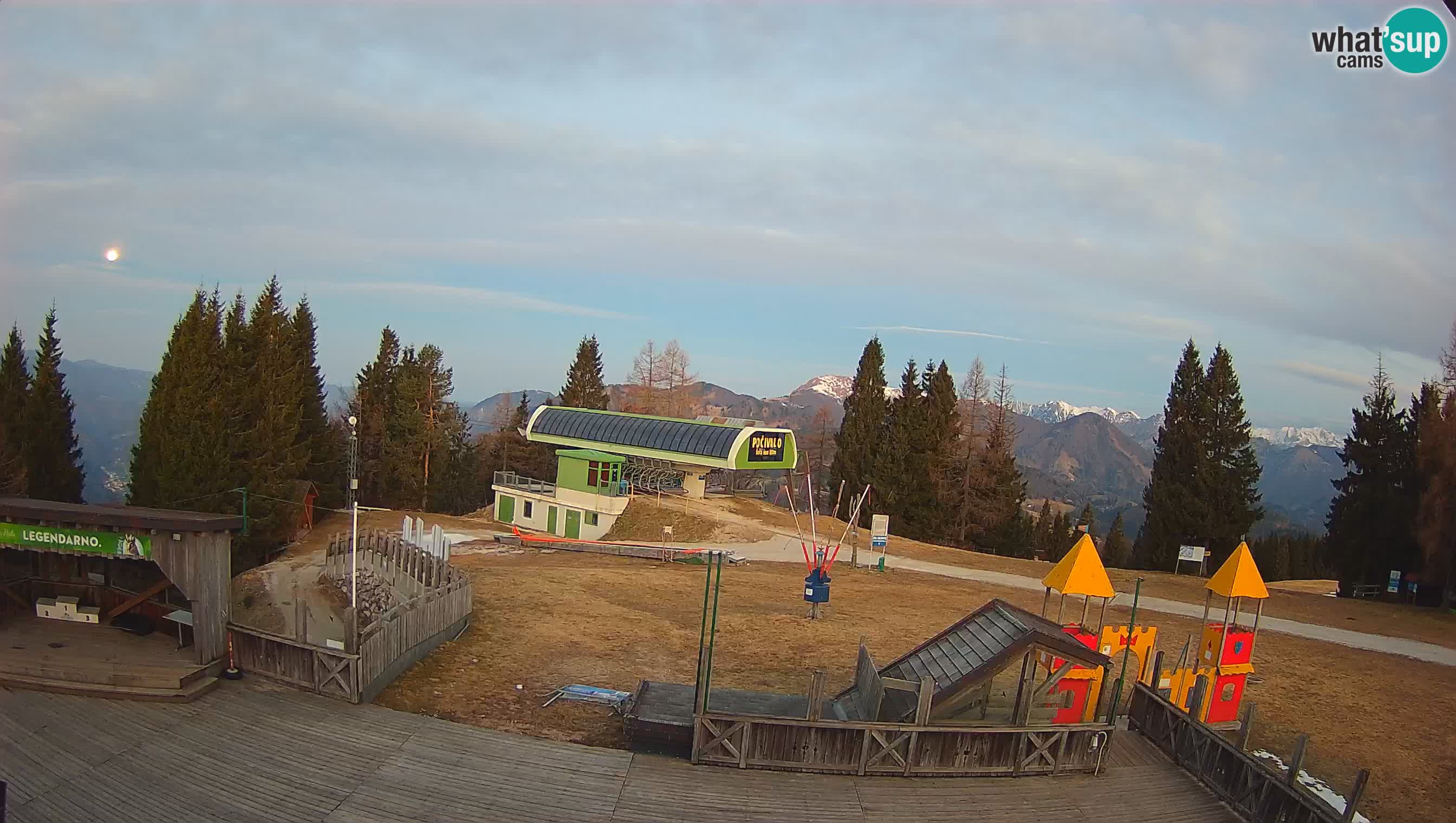 Cámara web Počivalo – Alpska Perla | Vista en vivo desde la estación de esquí Cerkno